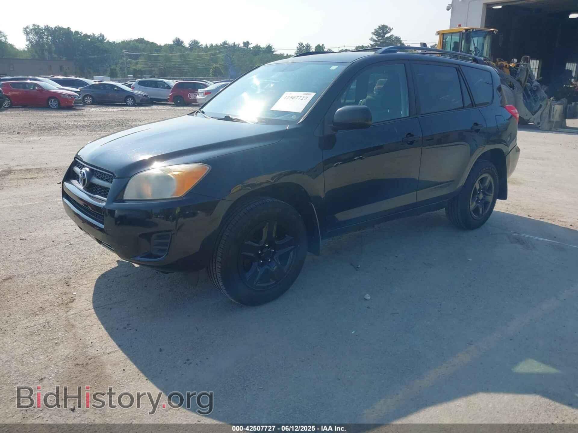 2009 TOYOTA RAV4 - VIN: JTMBF33V09D005205 - Фото 2