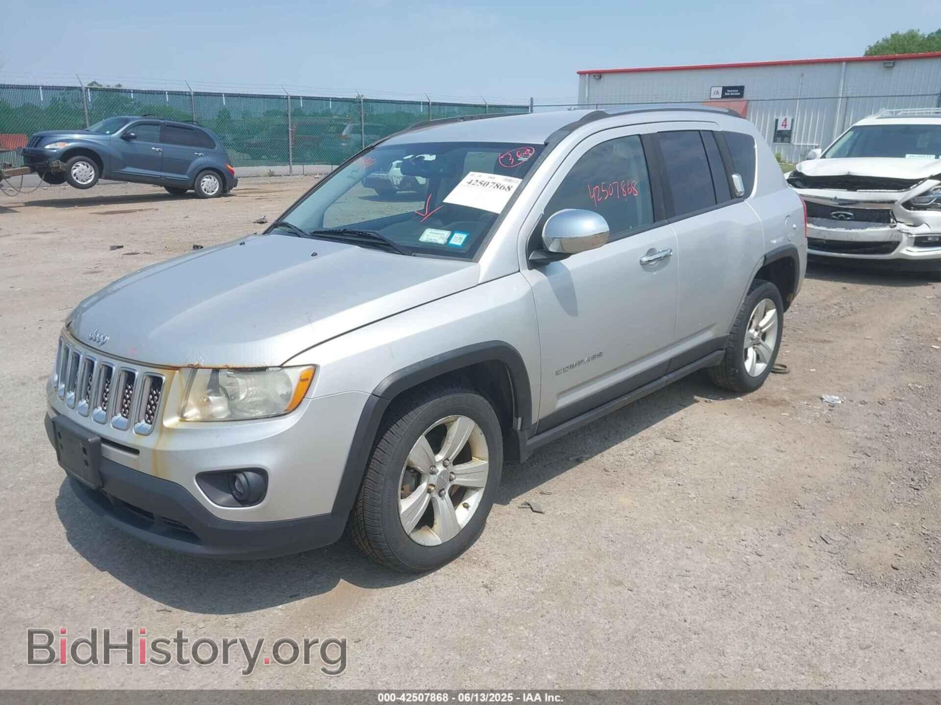 2012 JEEP COMPASS - VIN: 1C4NJDBB1CD559157 - Photo 2