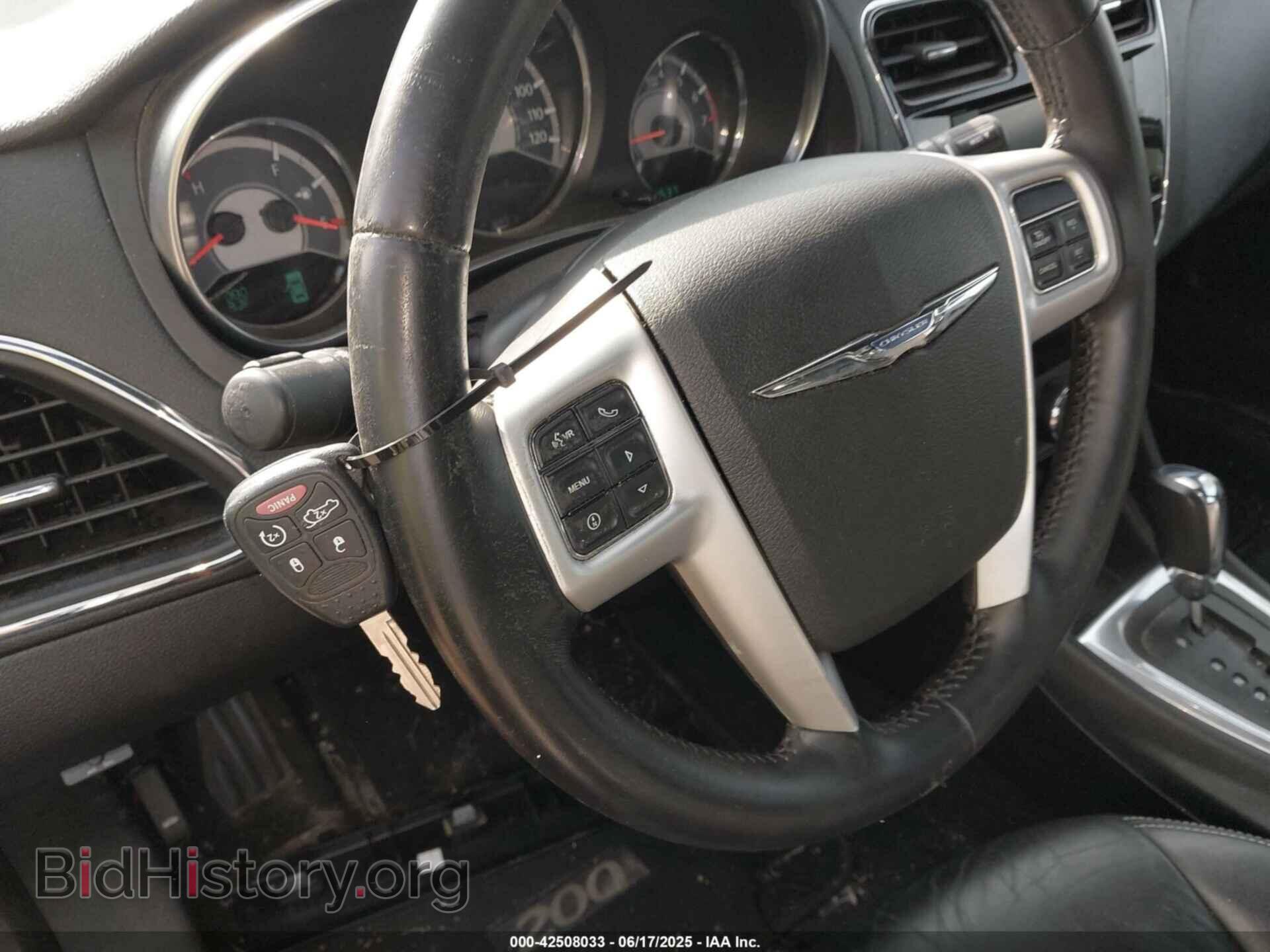 2012 CHRYSLER 200 - VIN: 1C3CCBCG3CN326640 - Фото 11