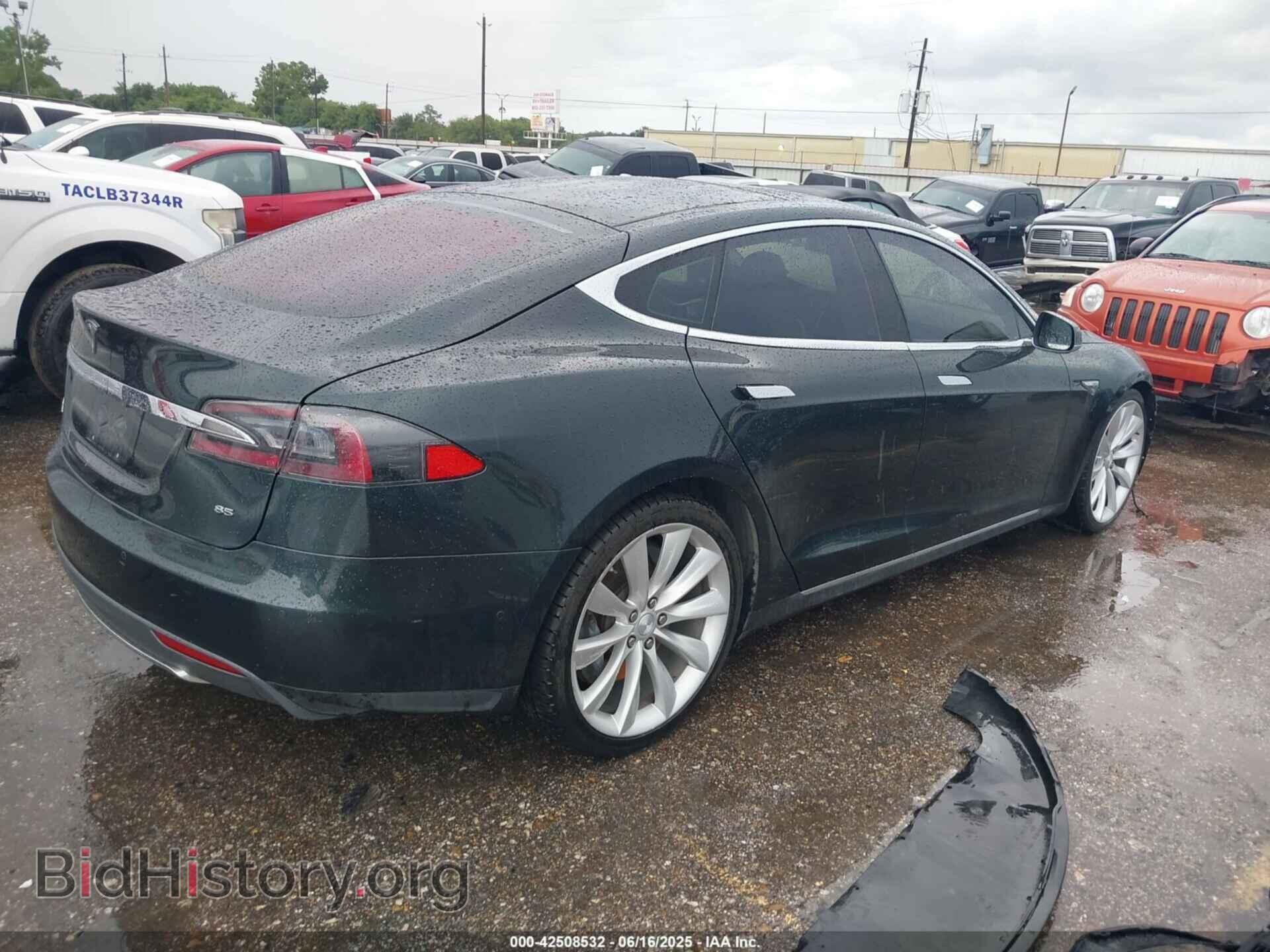 2014 TESLA MODEL S - VIN: 5YJSA1H17EFP61240 - Фото 4