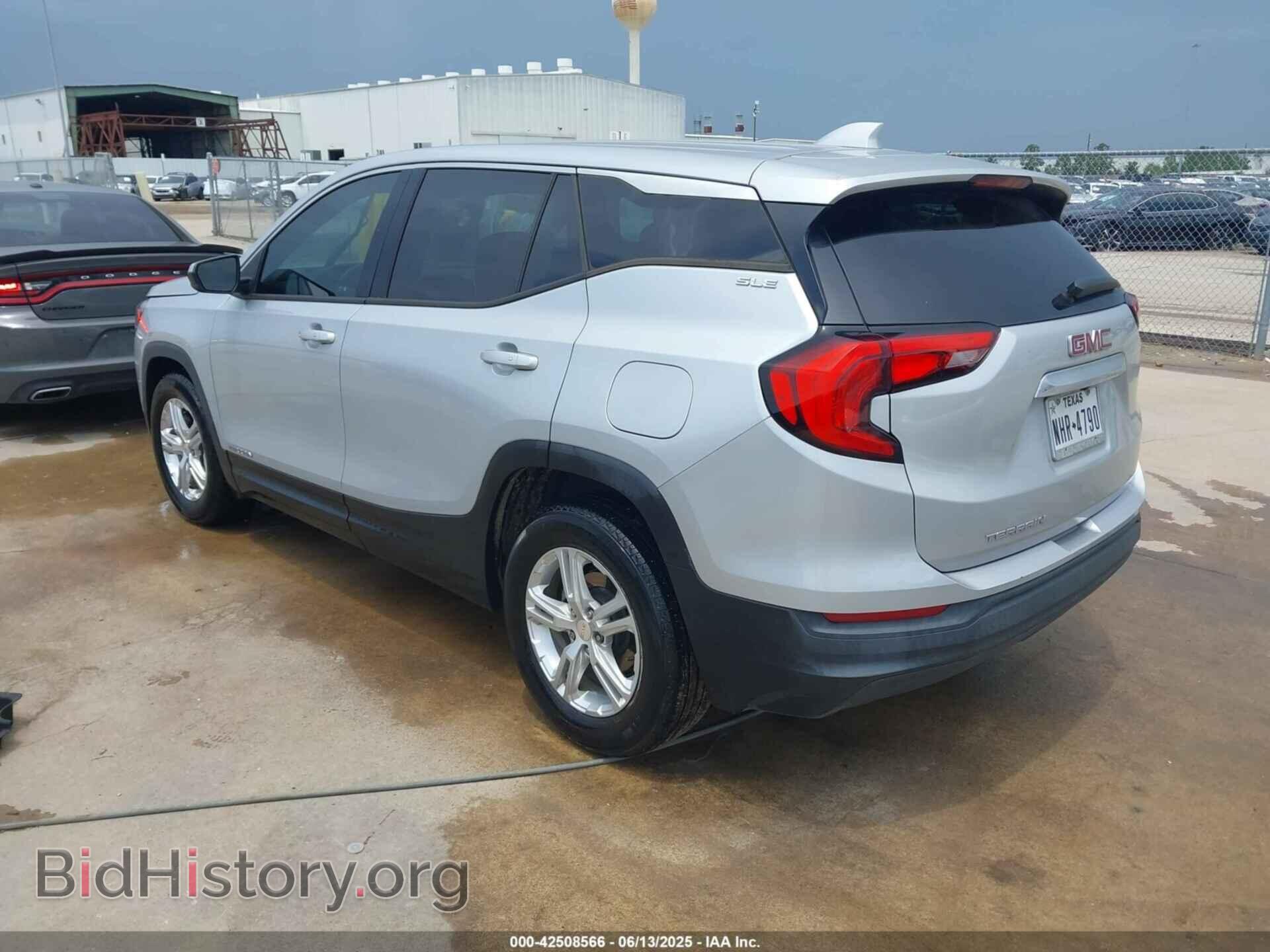 2020 GMC TERRAIN - VIN: 3GKALMEV0LL210228 - Фото 3