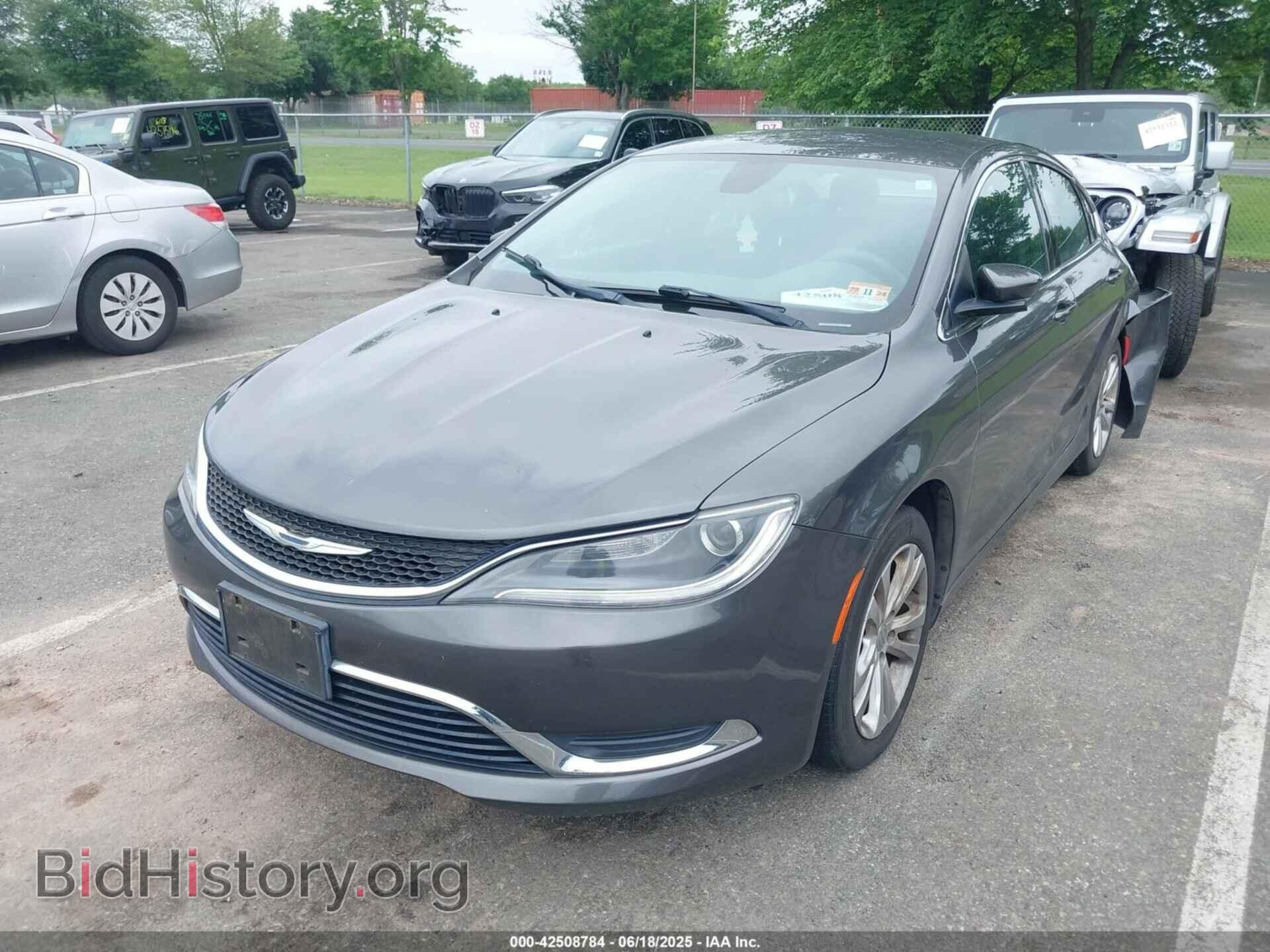 2015 CHRYSLER 200 - VIN: 1C3CCCAB3FN577417 - Фото 2