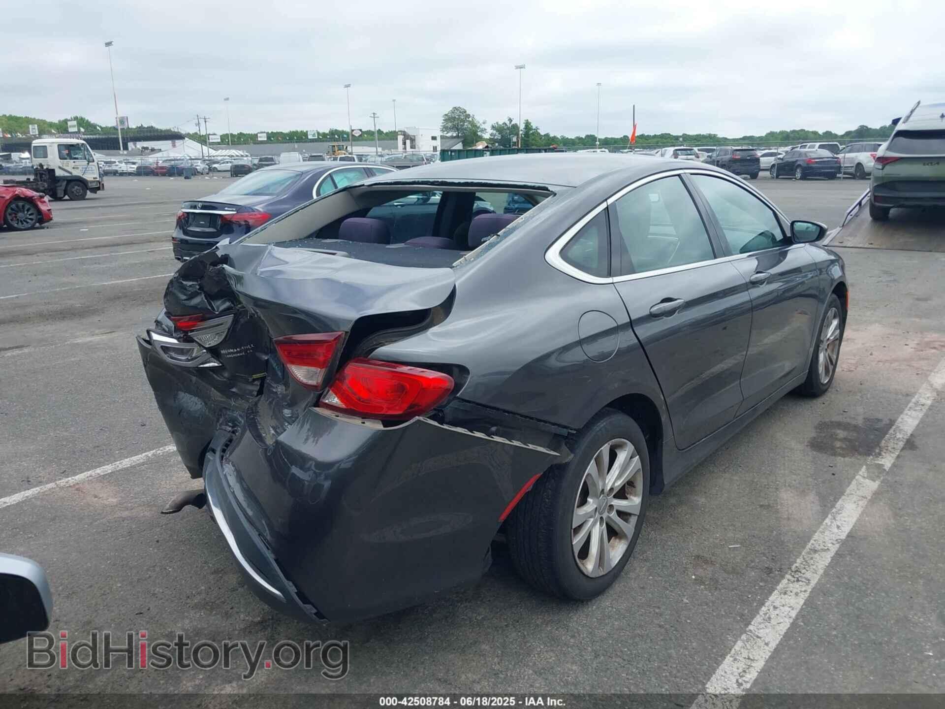 2015 CHRYSLER 200 - VIN: 1C3CCCAB3FN577417 - Фото 6