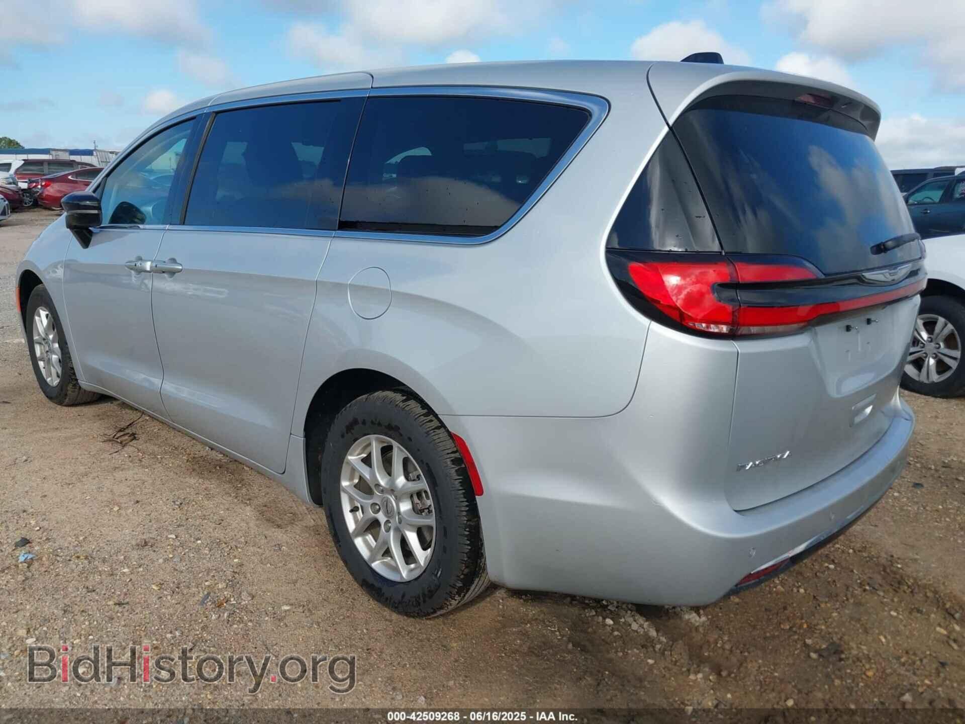 2024 CHRYSLER PACIFICA - VIN: 2C4RC1BG5RR154544 - Фото 3