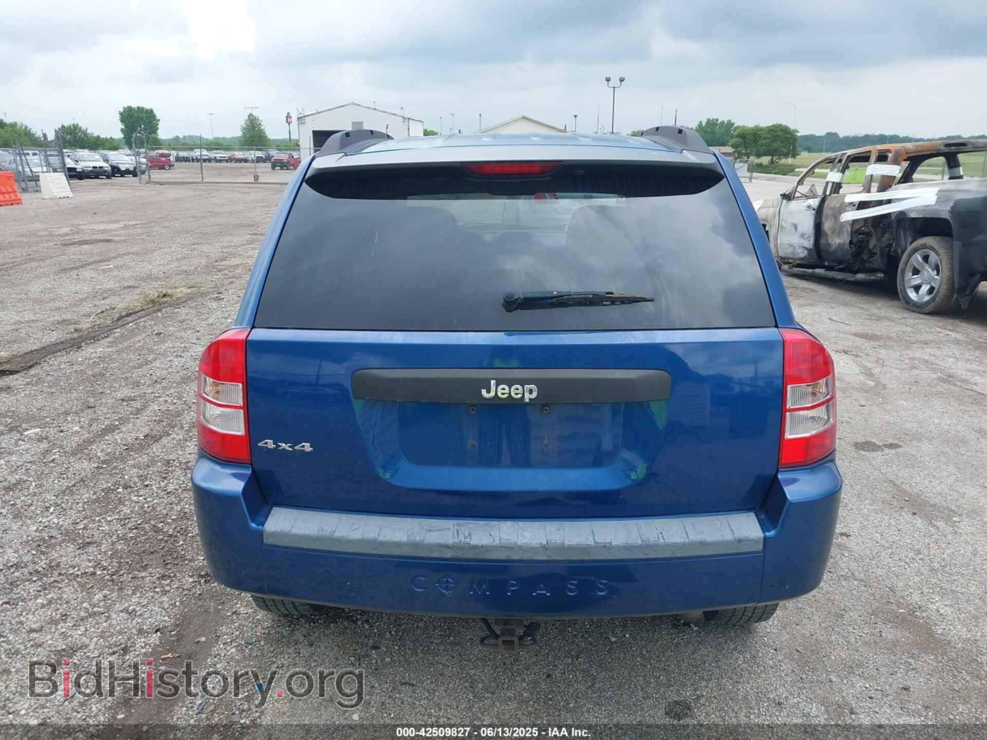 2009 JEEP COMPASS - VIN: 1J4FF47B49D138230 - Фото 16
