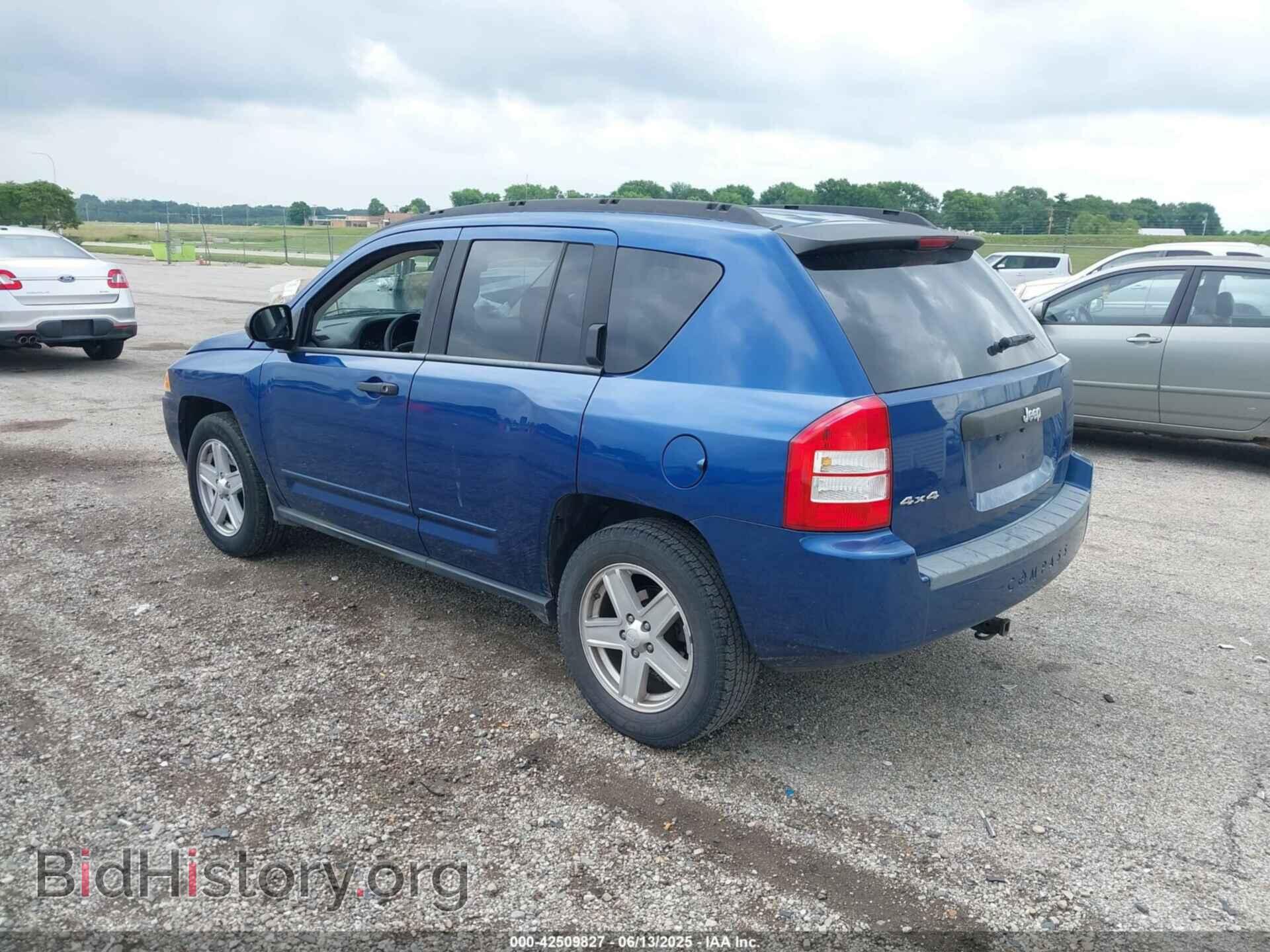 2009 JEEP COMPASS - VIN: 1J4FF47B49D138230 - Фото 3