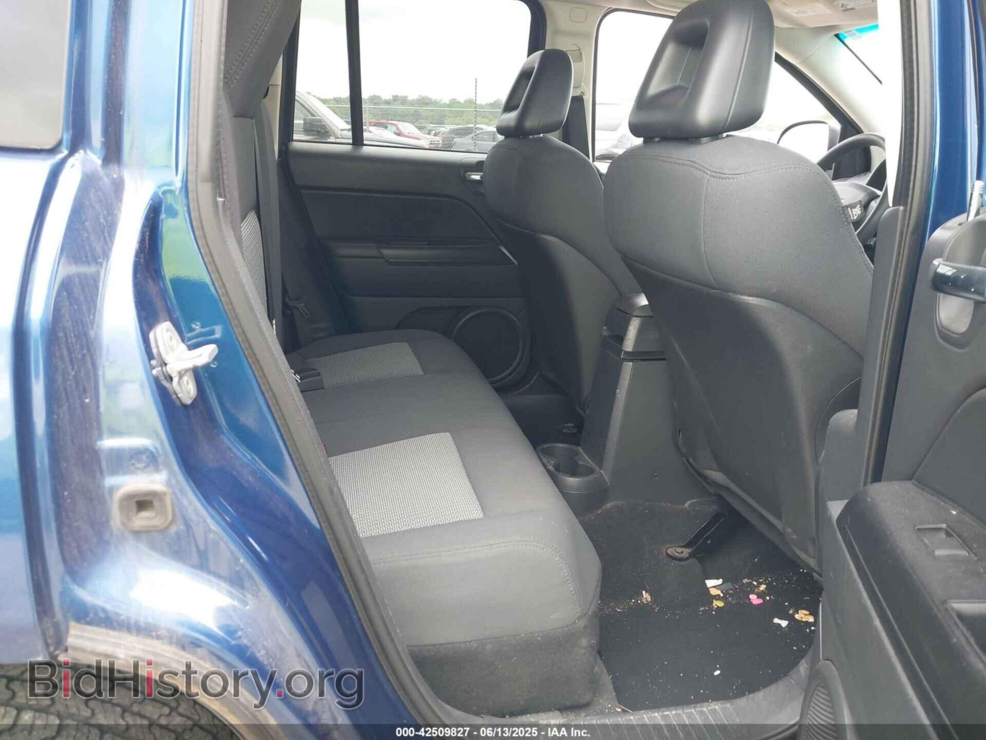 2009 JEEP COMPASS - VIN: 1J4FF47B49D138230 - Фото 8