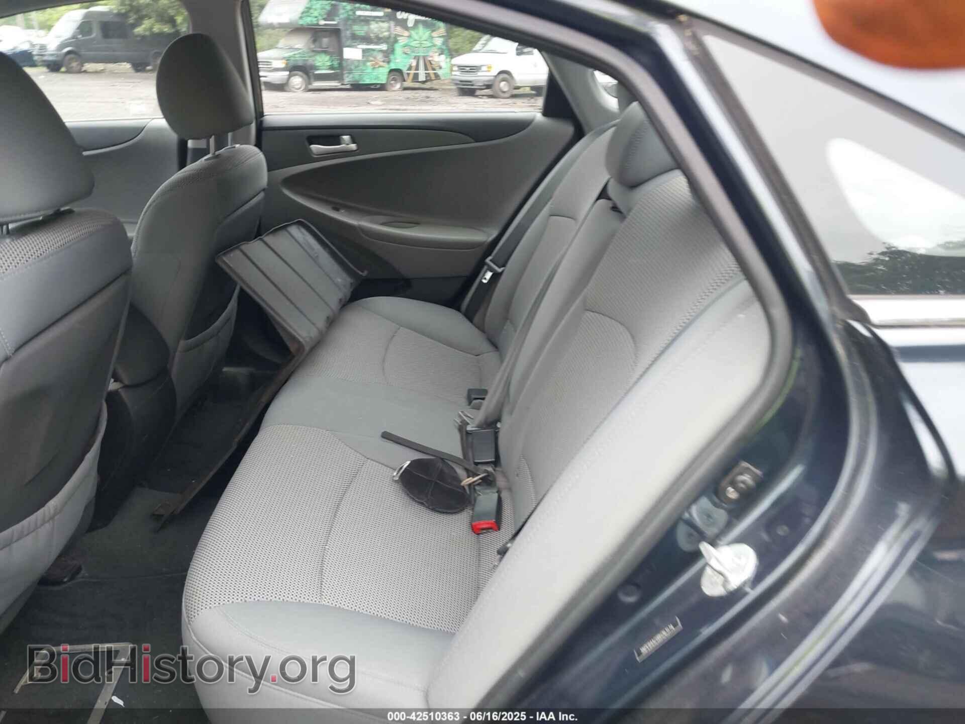 2011 HYUNDAI SONATA - VIN: 5NPEB4AC0BH263174 - Фото 8