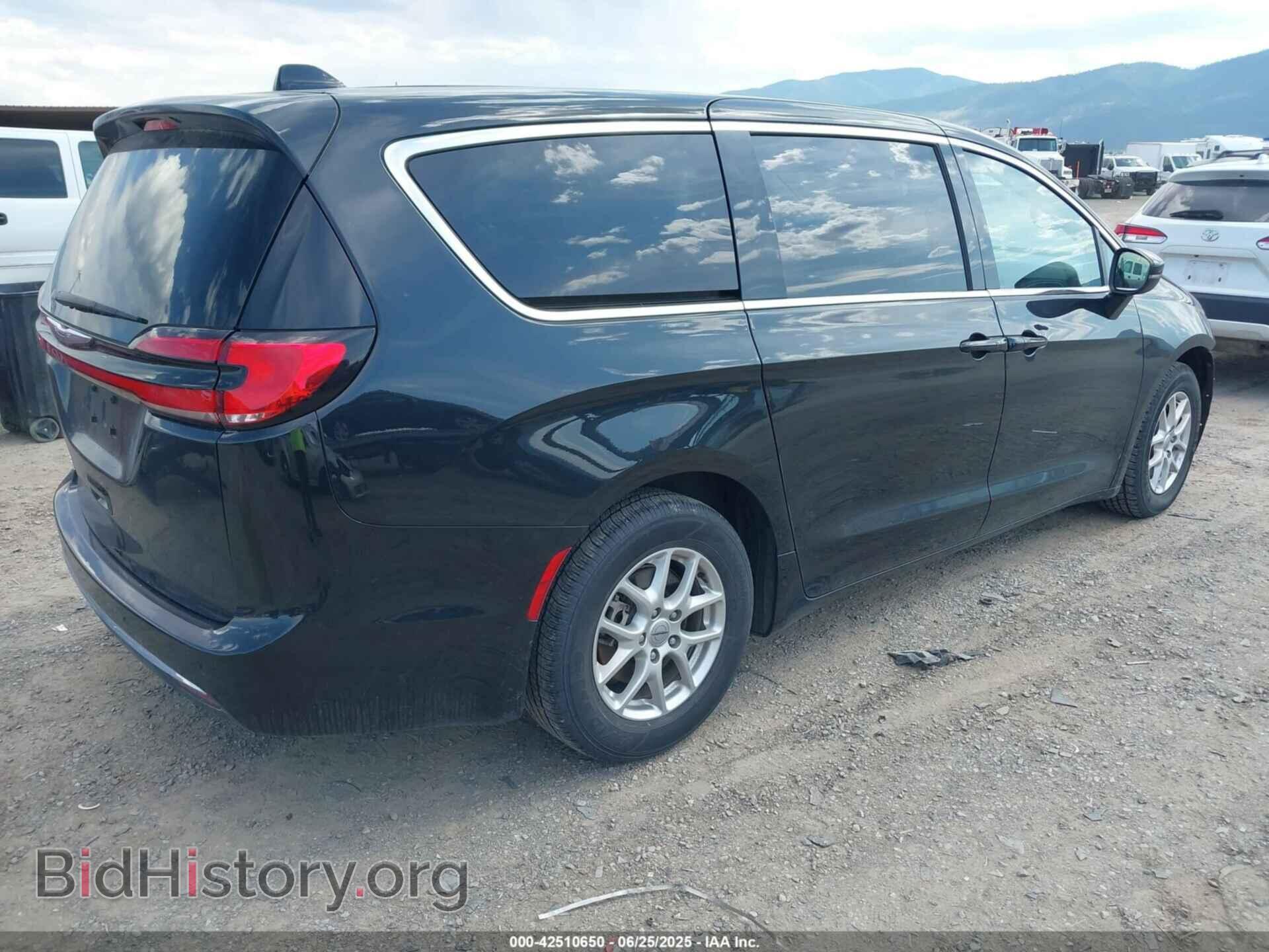 2023 CHRYSLER PACIFICA - VIN: 2C4RC1BG0PR615940 - Фото 4
