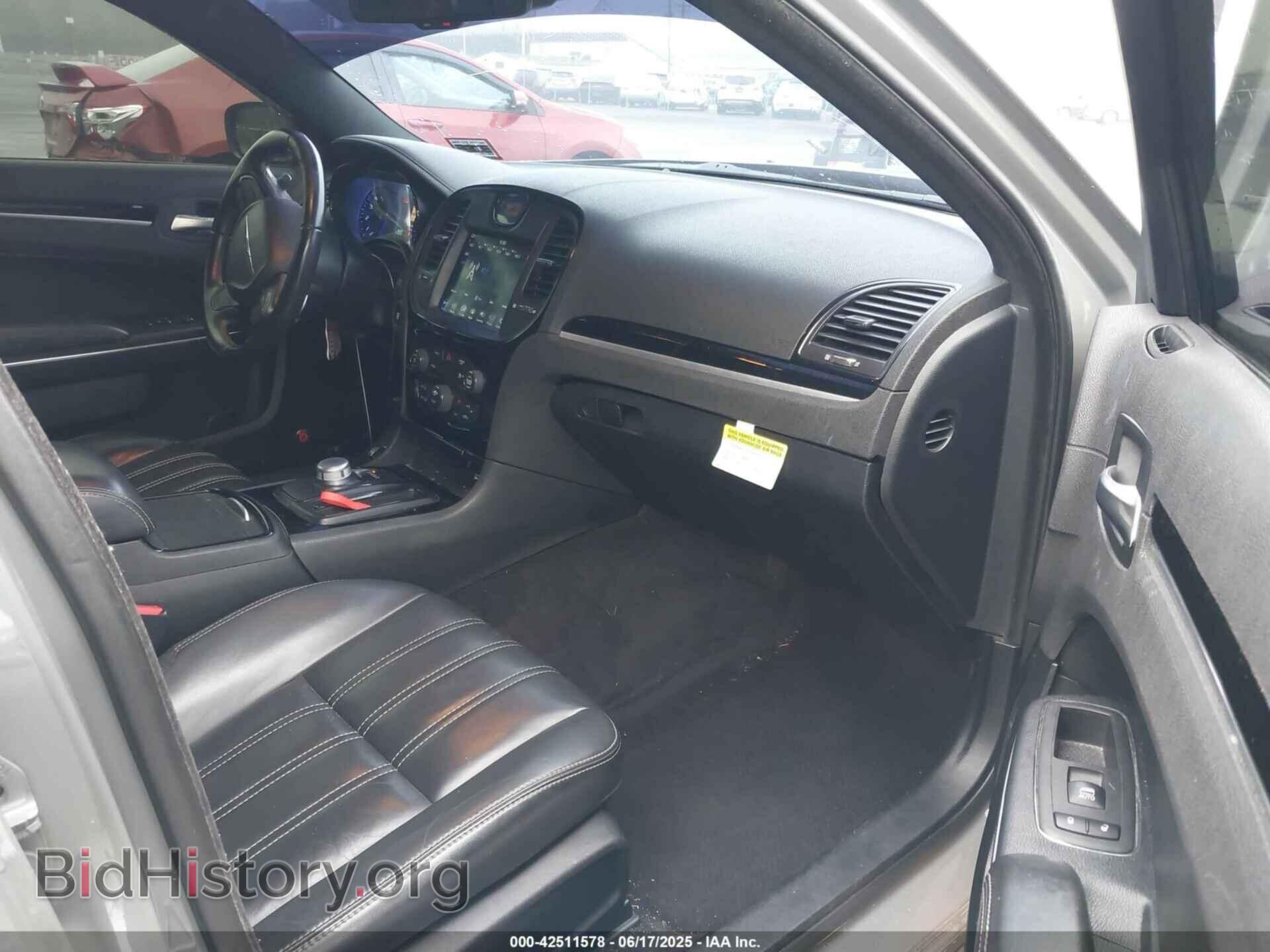 2018 CHRYSLER 300 - VIN: 2C3CCAGG2JH181794 - Фото 5