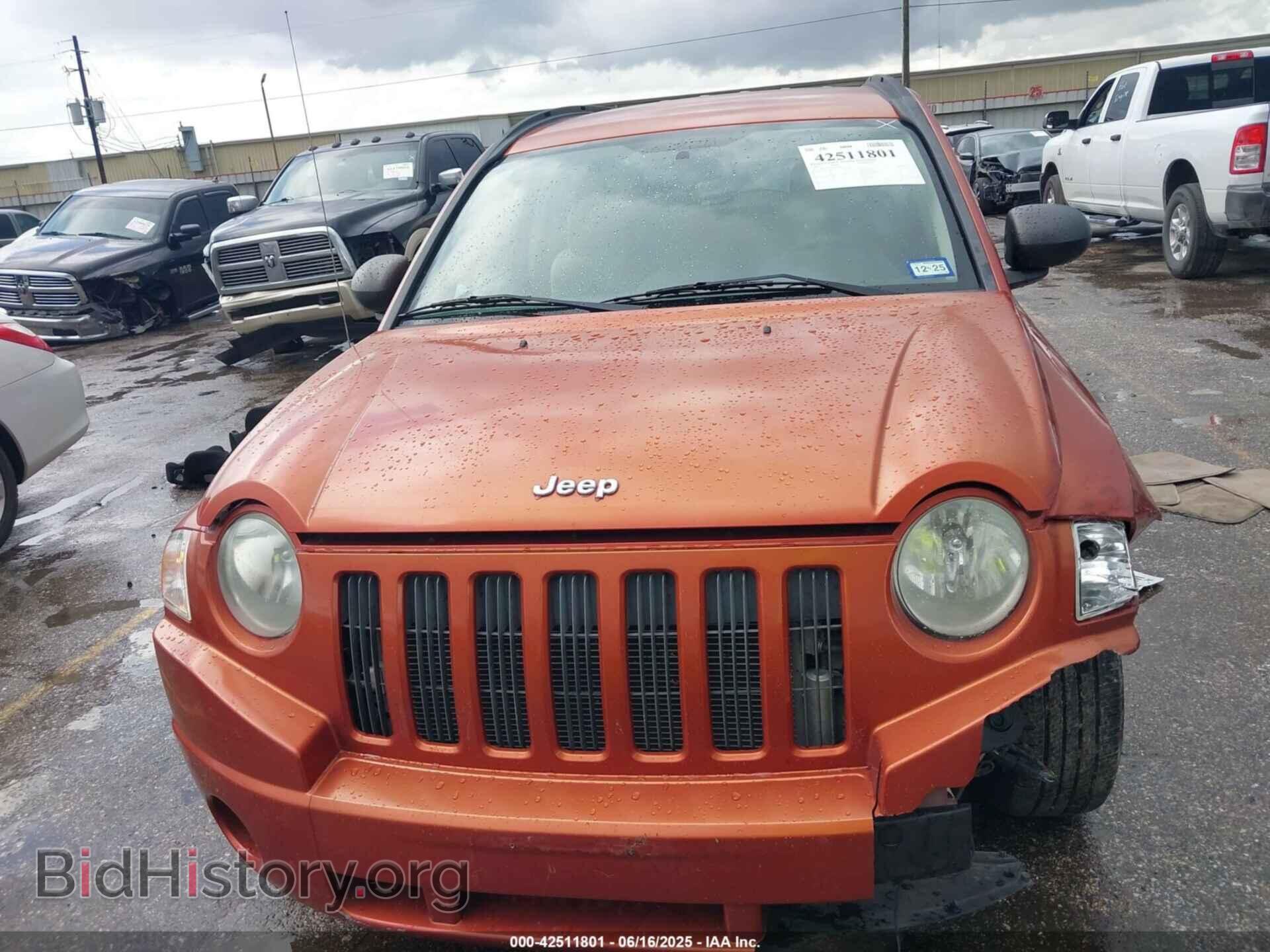 2010 JEEP COMPASS - VIN: 1J4NT4FA3AD514403 - Фото 12