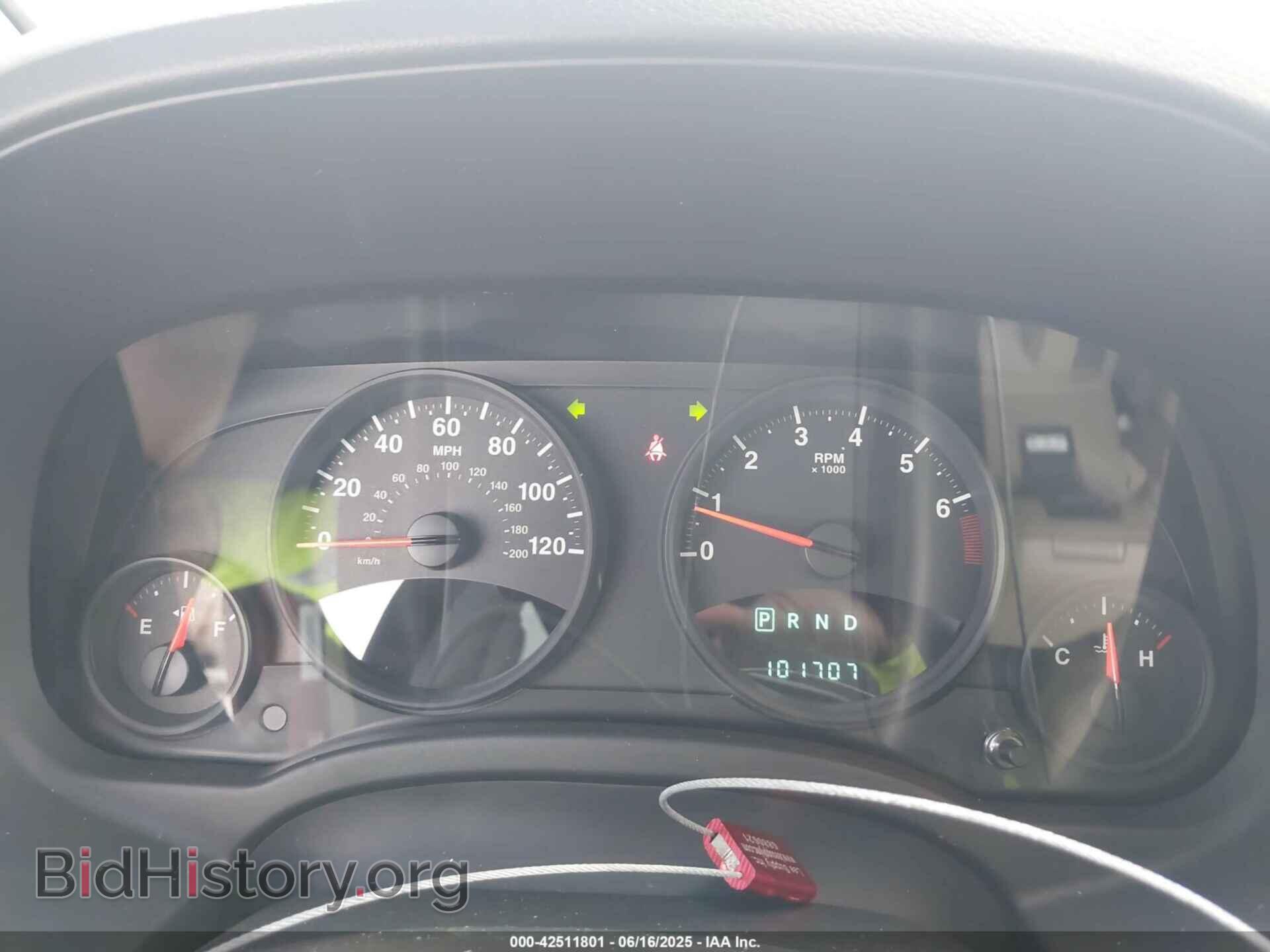 2010 JEEP COMPASS - VIN: 1J4NT4FA3AD514403 - Фото 7
