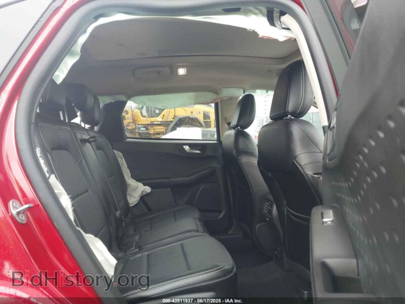 2020 Ford ESCAPE (VIN 1FMCU9J9XLUA99423) — фото 8 из 15