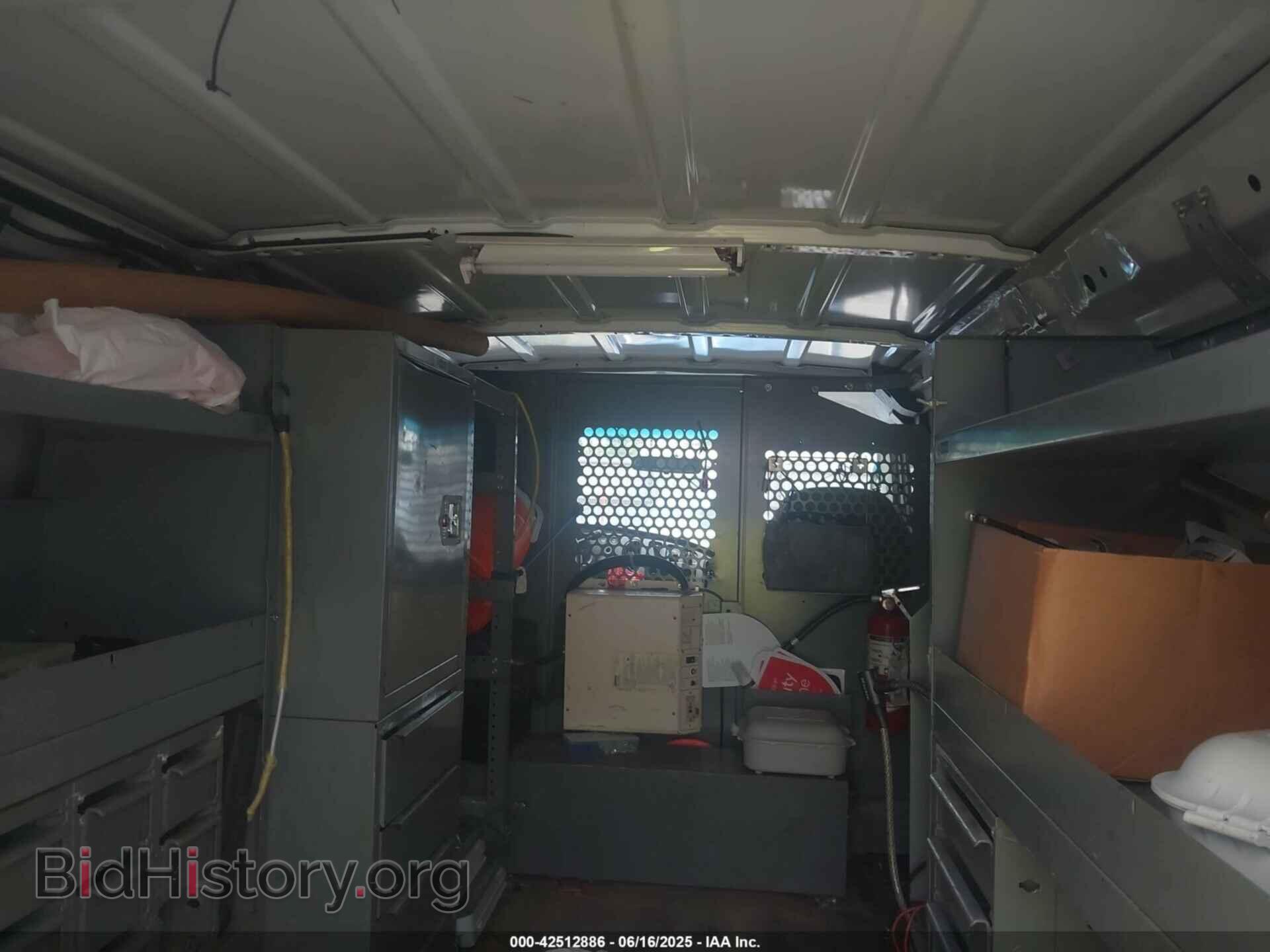 2008 FORD E-250 - VIN: 1FTNE24L88DA83382 - Фото 8