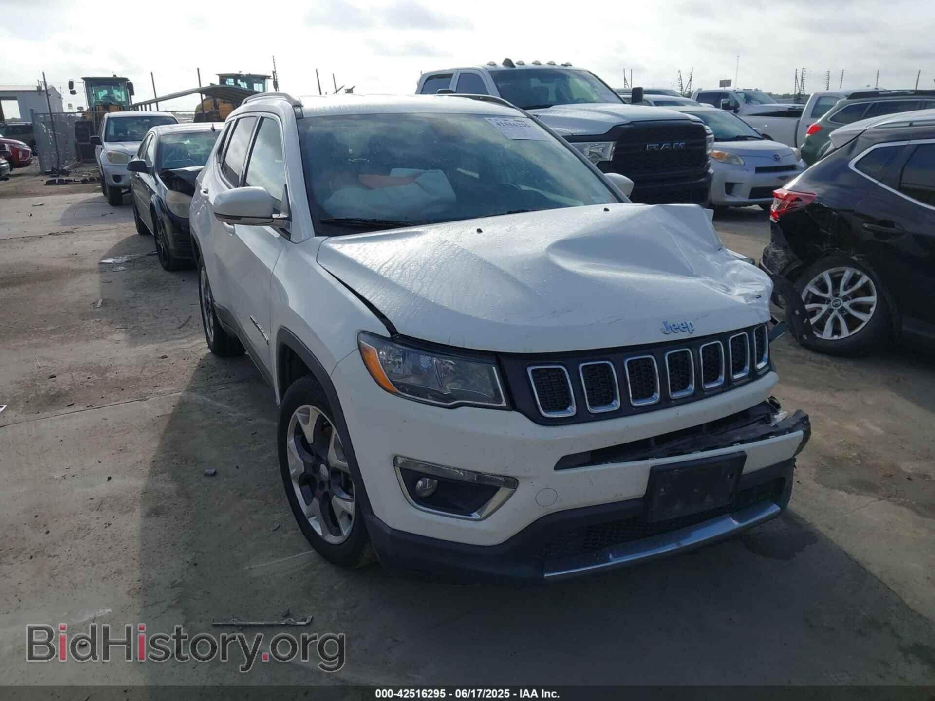Photo 3C4NJCCB1LT114565 - JEEP COMPASS 2020