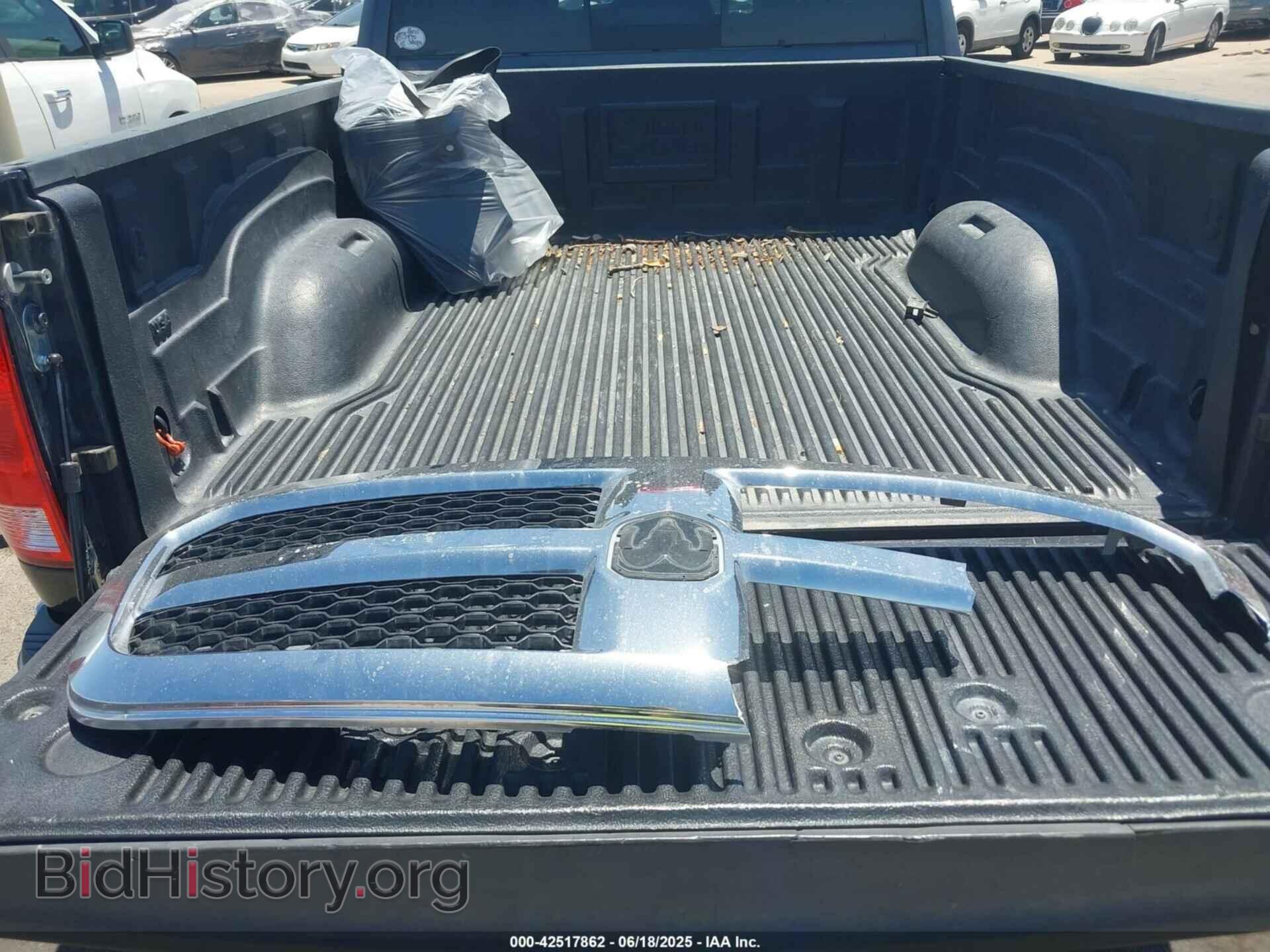 2018 RAM 1500 - VIN: 1C6RR7GG3JS319415 - Фото 12