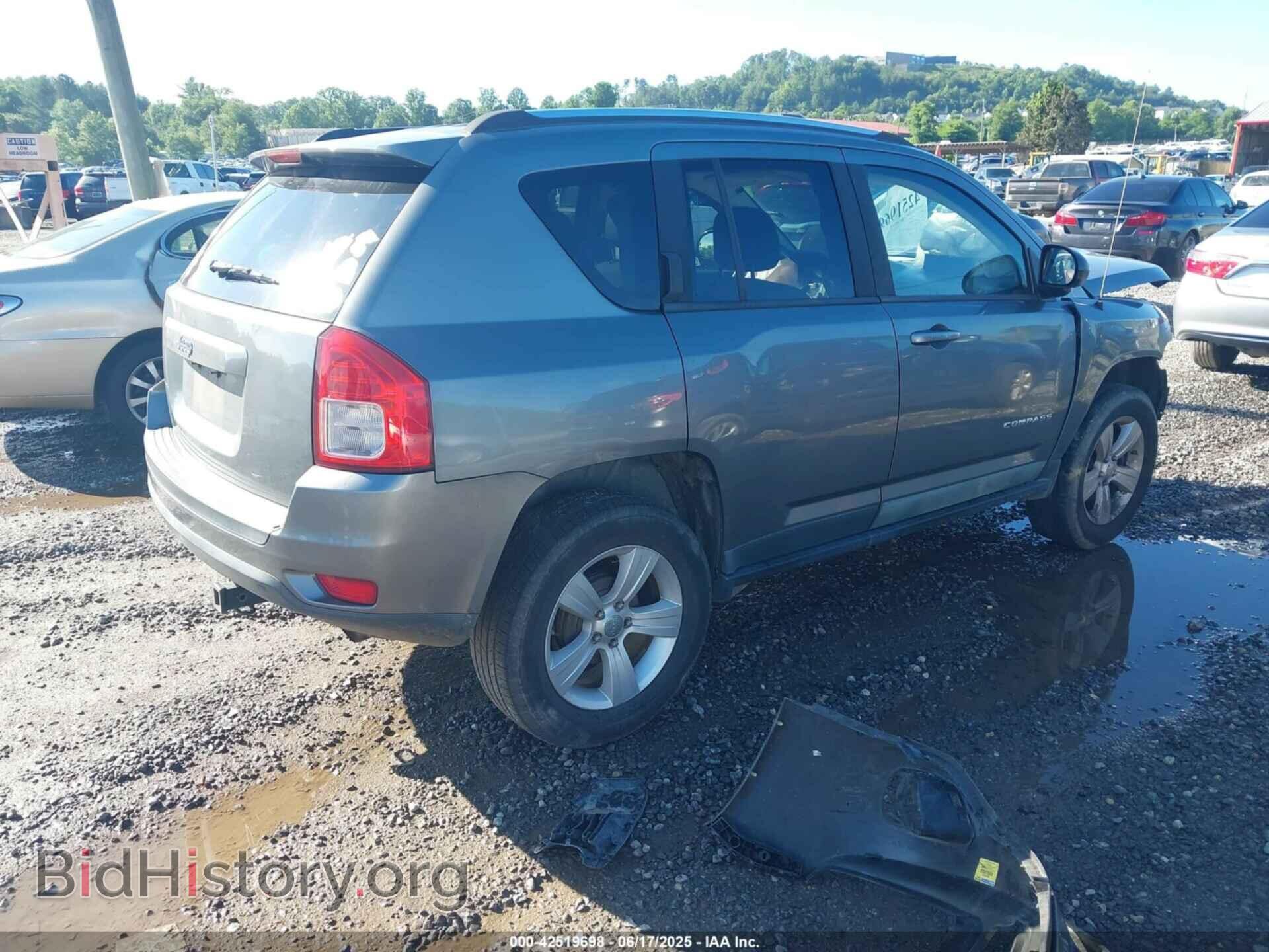 2012 JEEP COMPASS - VIN: 1C4NJCBA7CD520719 - Photo 4