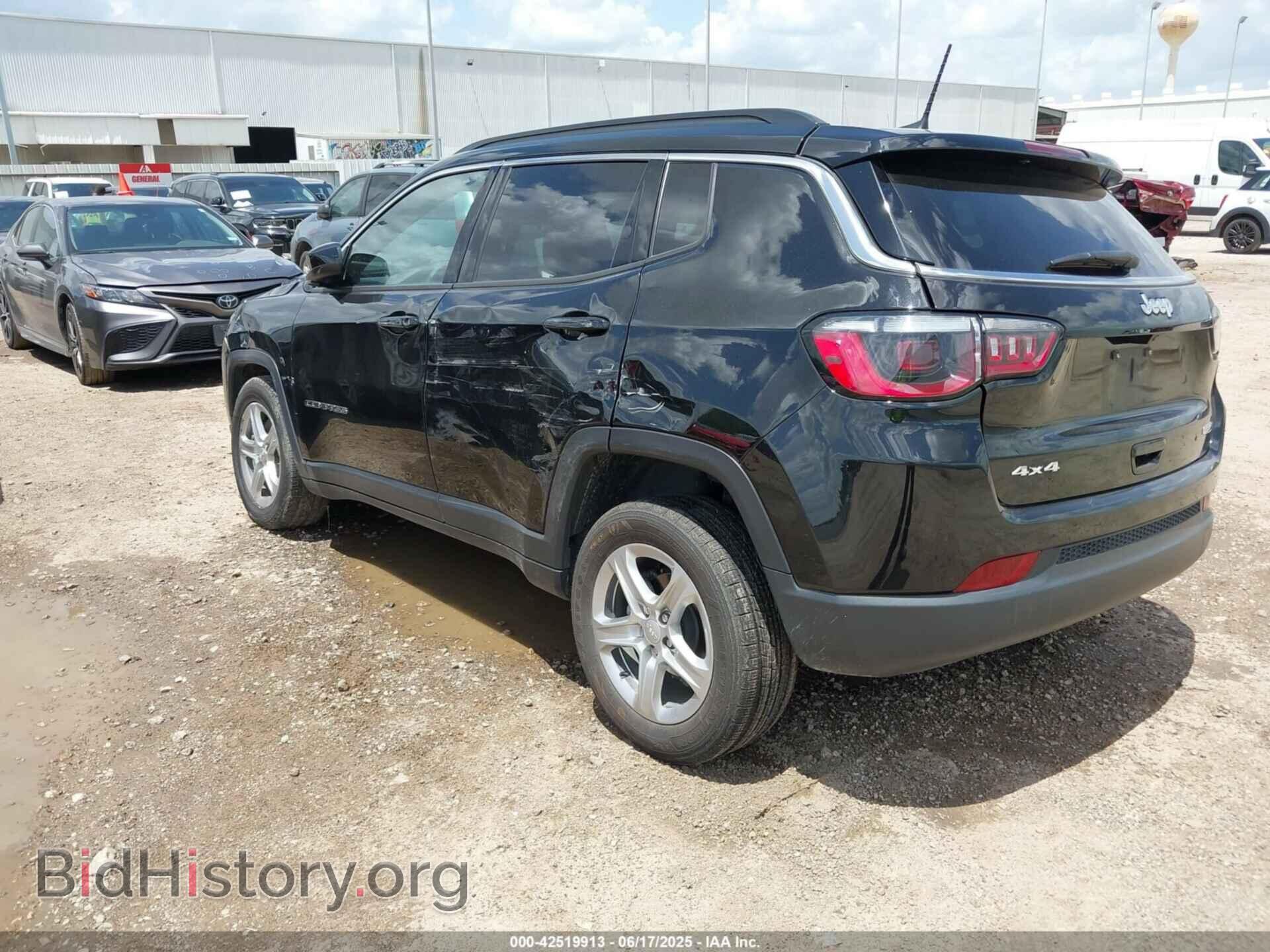 2024 JEEP COMPASS - VIN: 3C4NJDBN4RT607618 - Фото 3