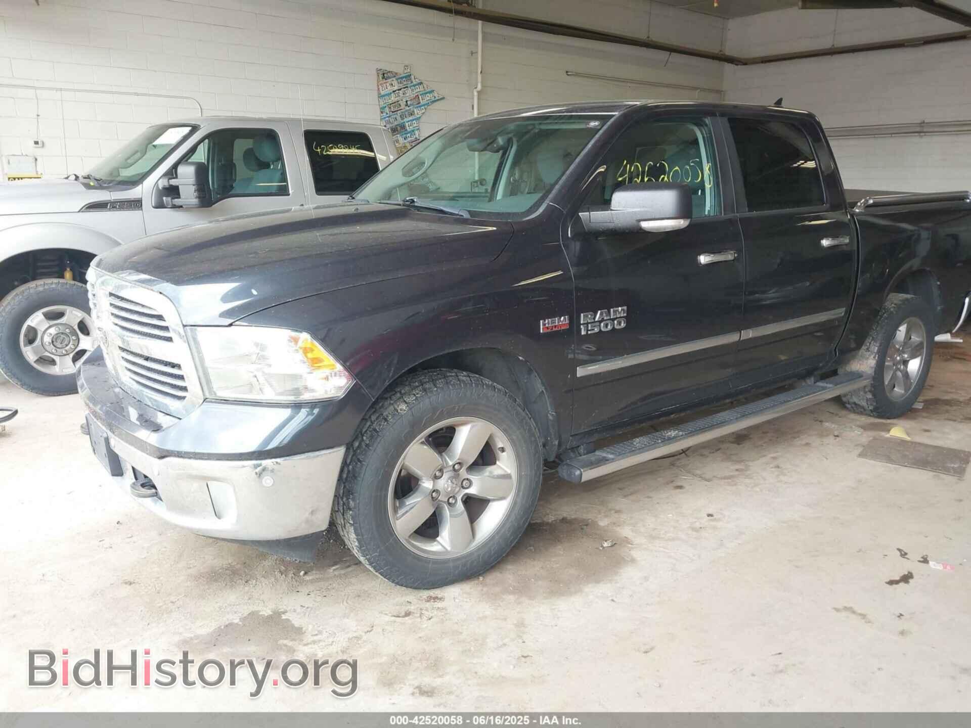 2014 RAM 1500 - VIN: 1C6RR7LT7ES290980 - Photo 2