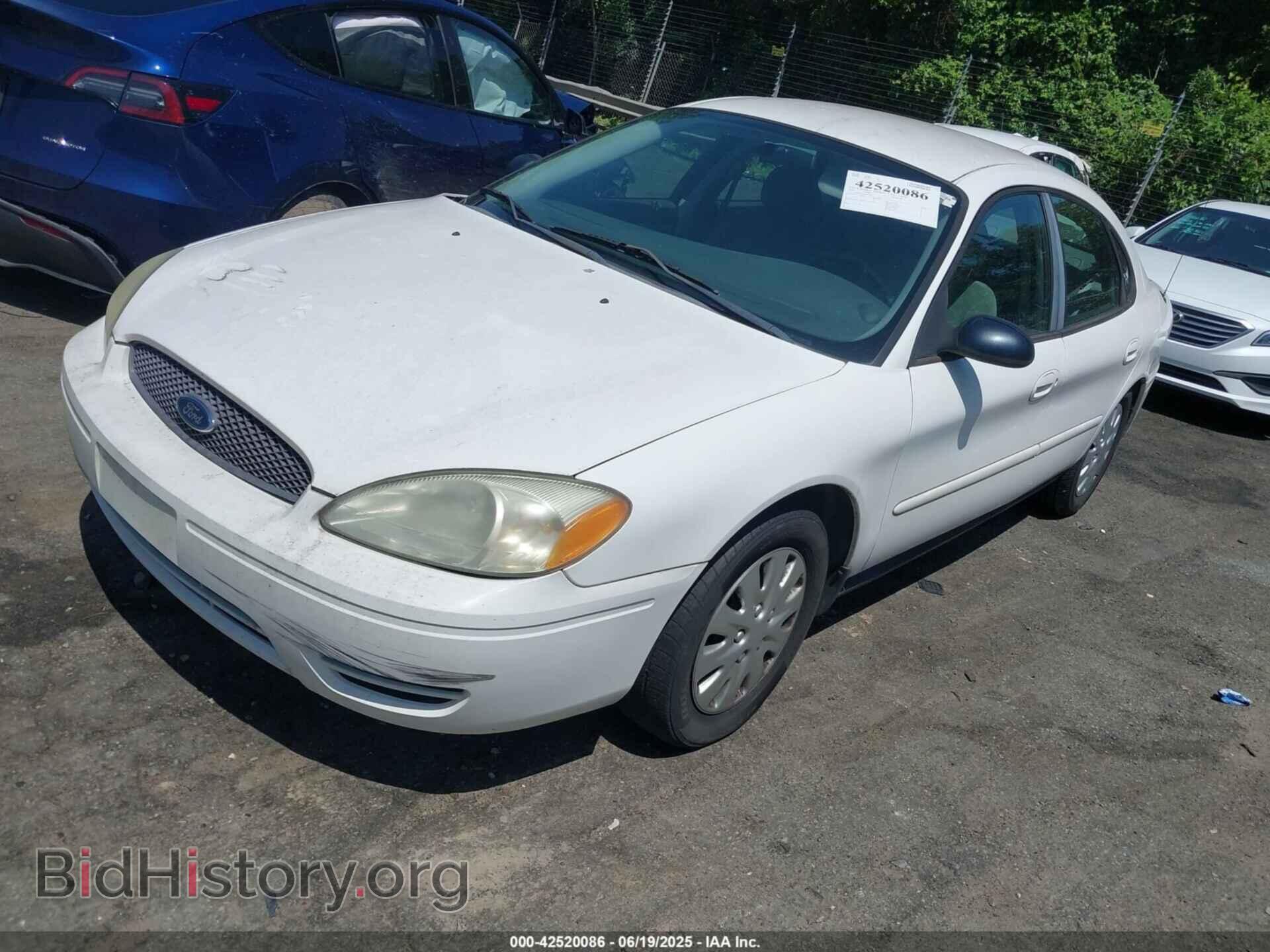 2006 FORD TAURUS - VIN: 1FAFP53226A252857 - Фото 2