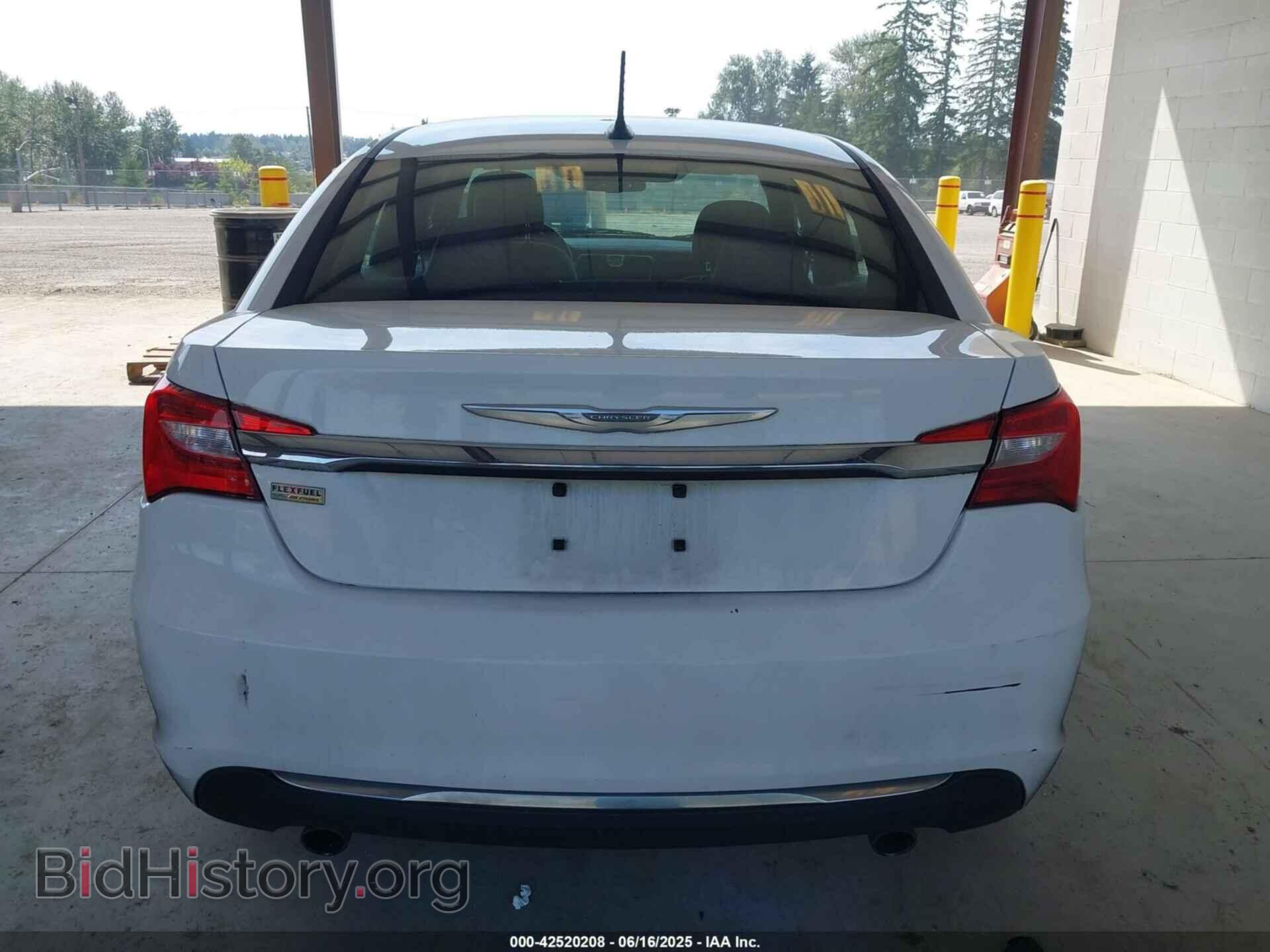 2013 CHRYSLER 200 - VIN: 1C3CCBAG0DN599796 - Фото 16