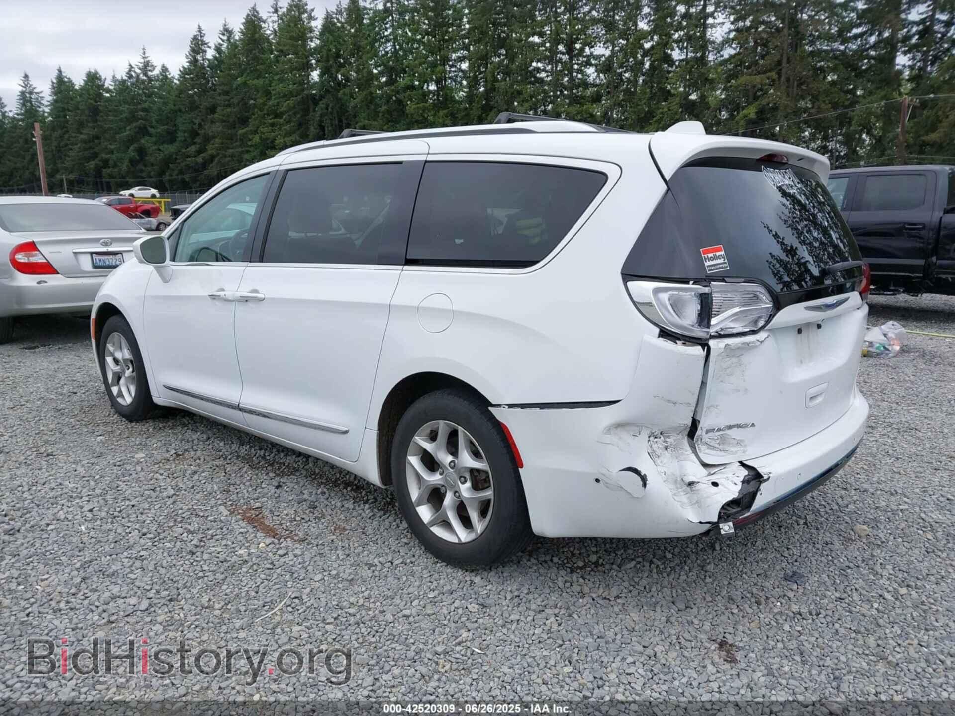 2018 CHRYSLER PACIFICA - VIN: 2C4RC1BGXJR338043 - Photo 3