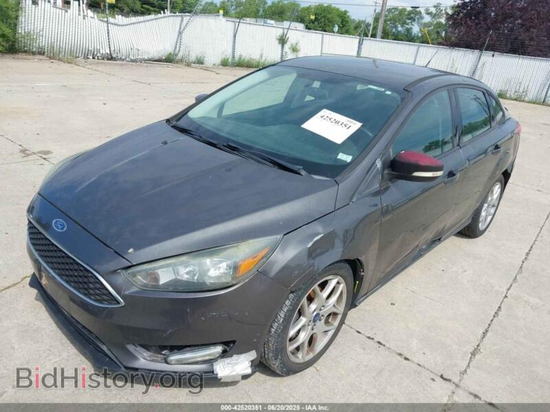2015 Ford FOCUS (VIN 1FADP3F23FL327075) — photo 2 of 12