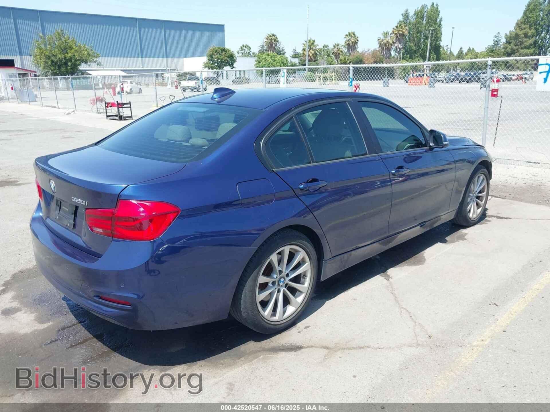 2016 BMW 320I - VIN: WBA8E1G51GNT35970 - Фото 4