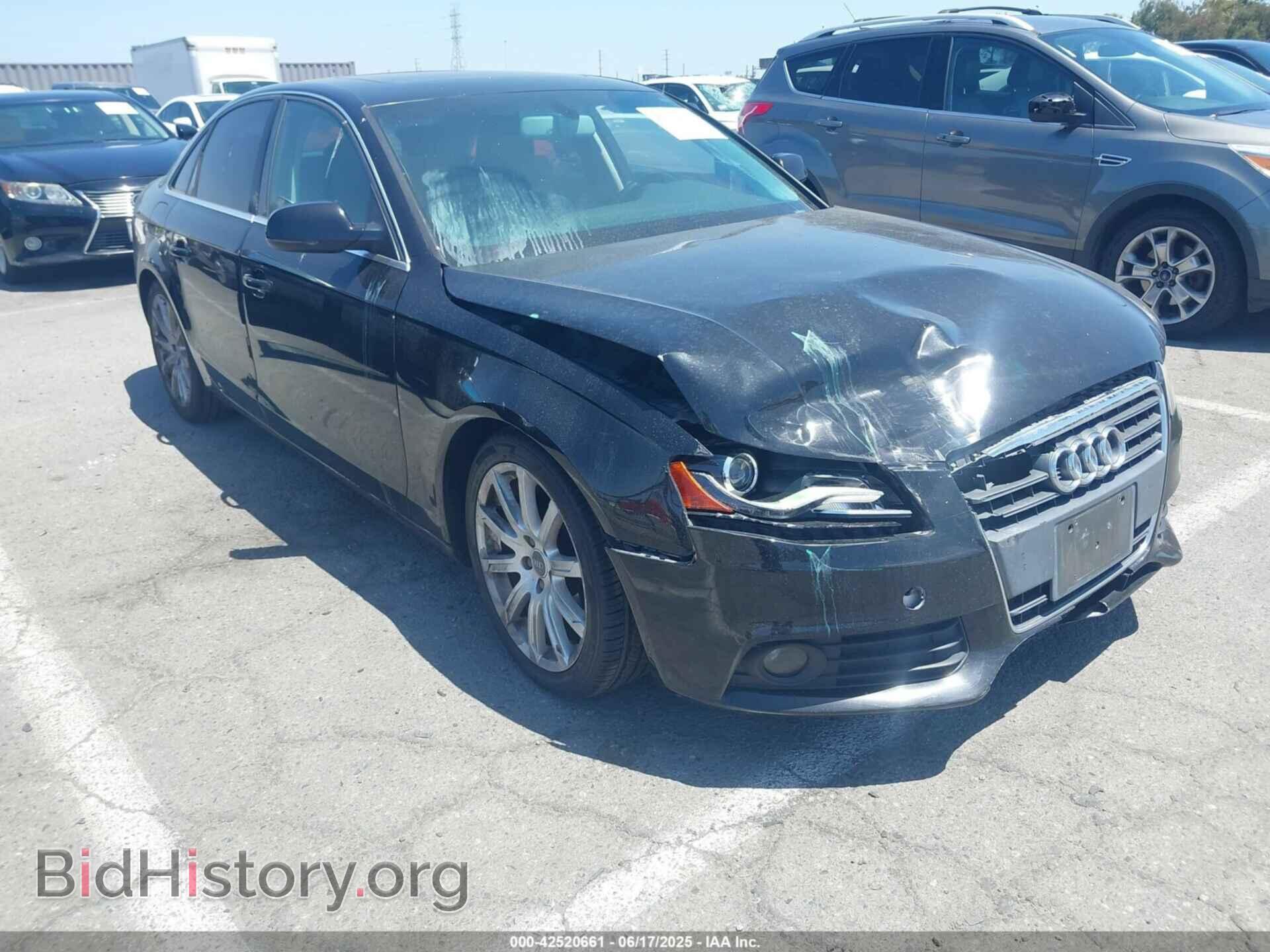 Фотография WAUEFAFL9AN013875 - AUDI A4 2010