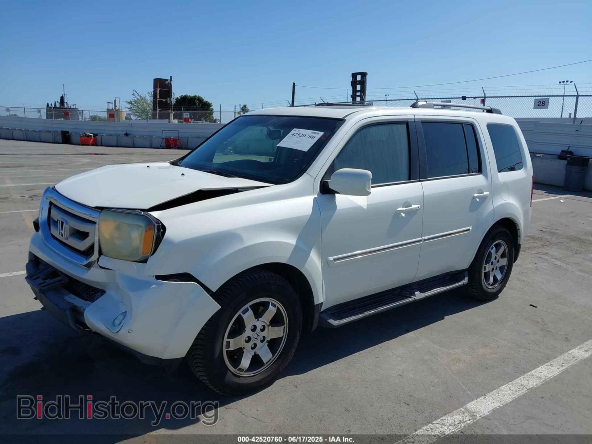 2011 HONDA PILOT - VIN: 5FNYF4H90BB054740 - Фото 2