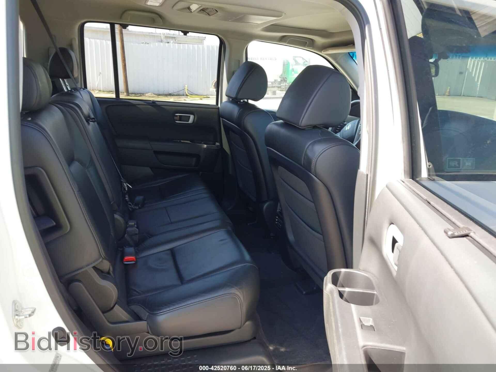 2011 HONDA PILOT - VIN: 5FNYF4H90BB054740 - Фото 8