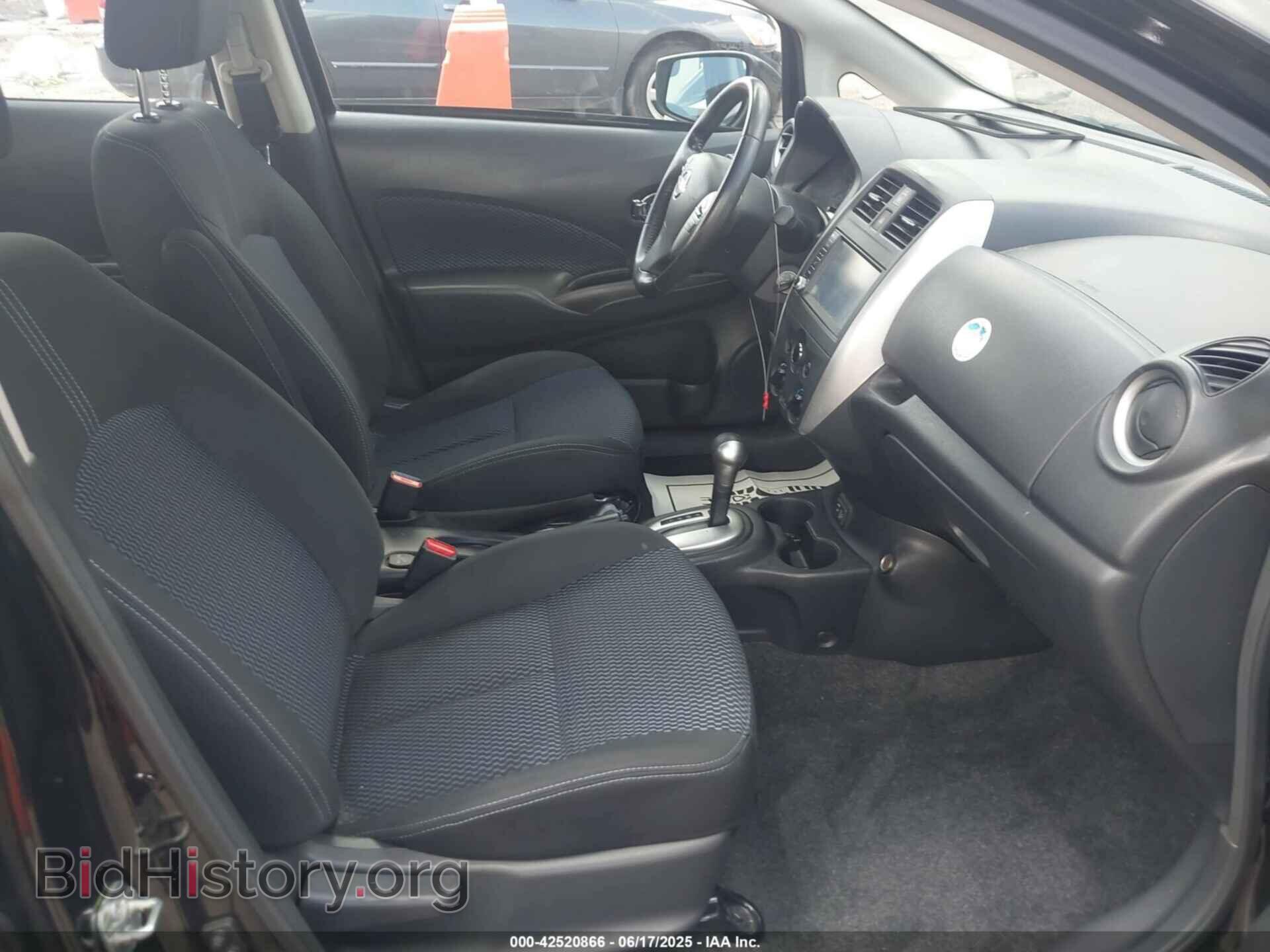 2019 NISSAN VERSA NOTE - VIN: 3N1CE2CP9KL365563 - Photo 5