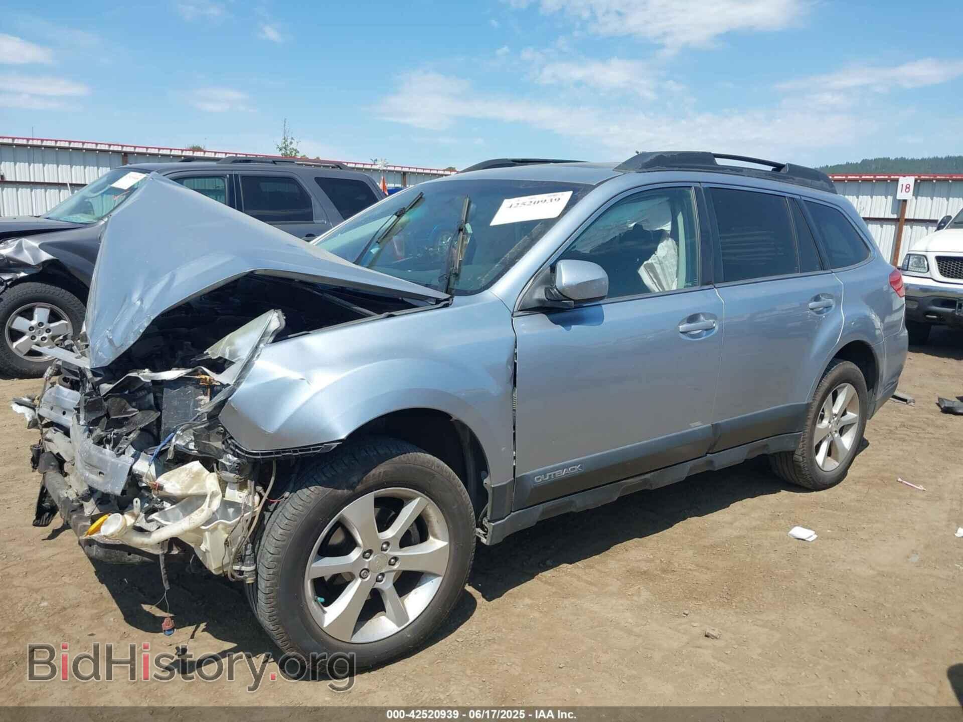 2014 SUBARU OUTBACK - VIN: 4S4BRBLC7E3302256 - Фото 2