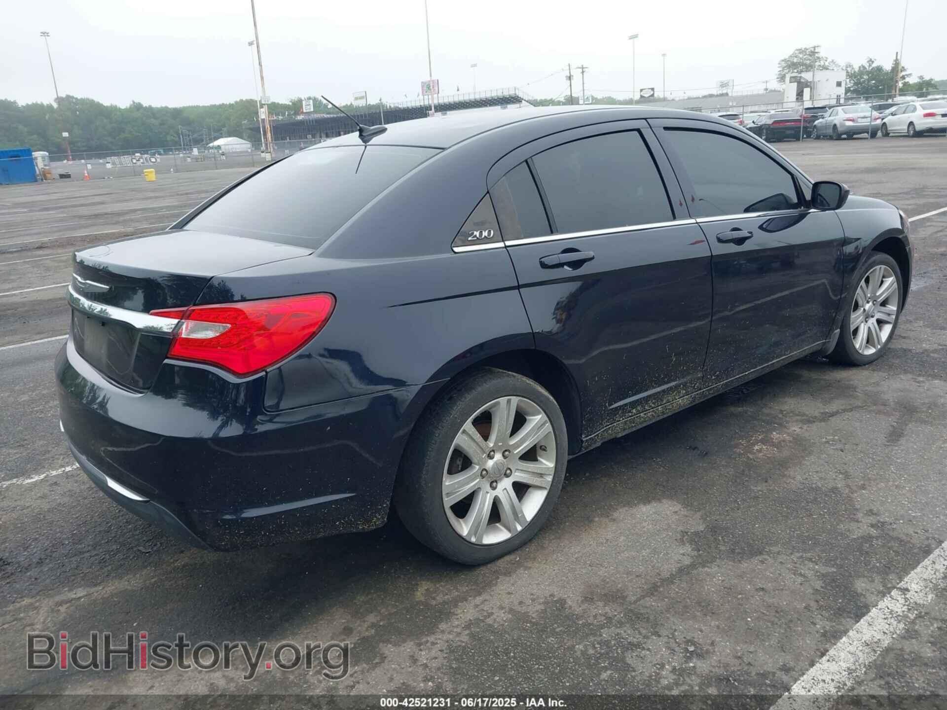 2012 CHRYSLER 200 - VIN: 1C3CCBBB0CN267715 - Фото 4