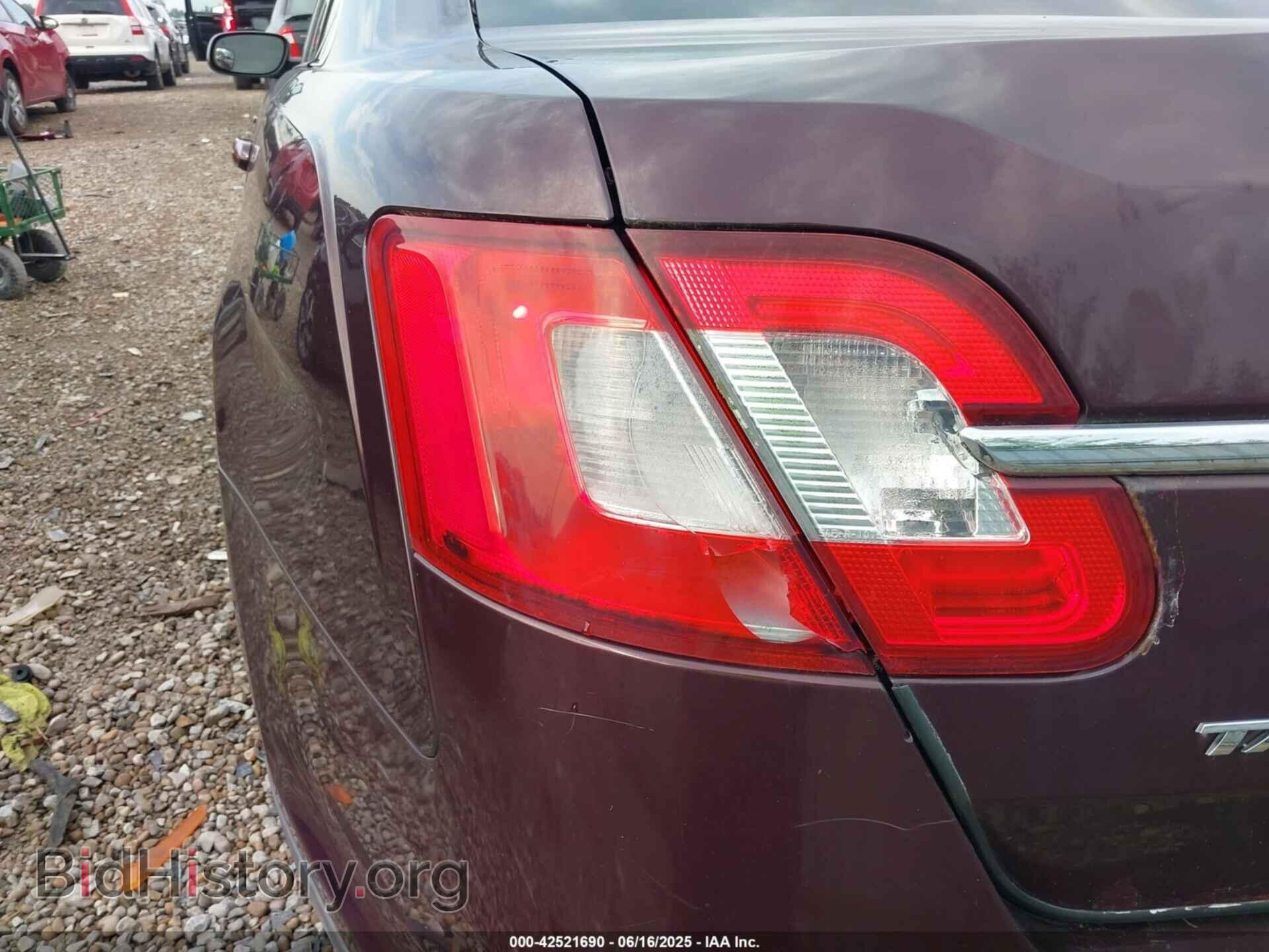 2011 FORD TAURUS - VIN: 1FAHP2EW3BG112413 - Фото 6