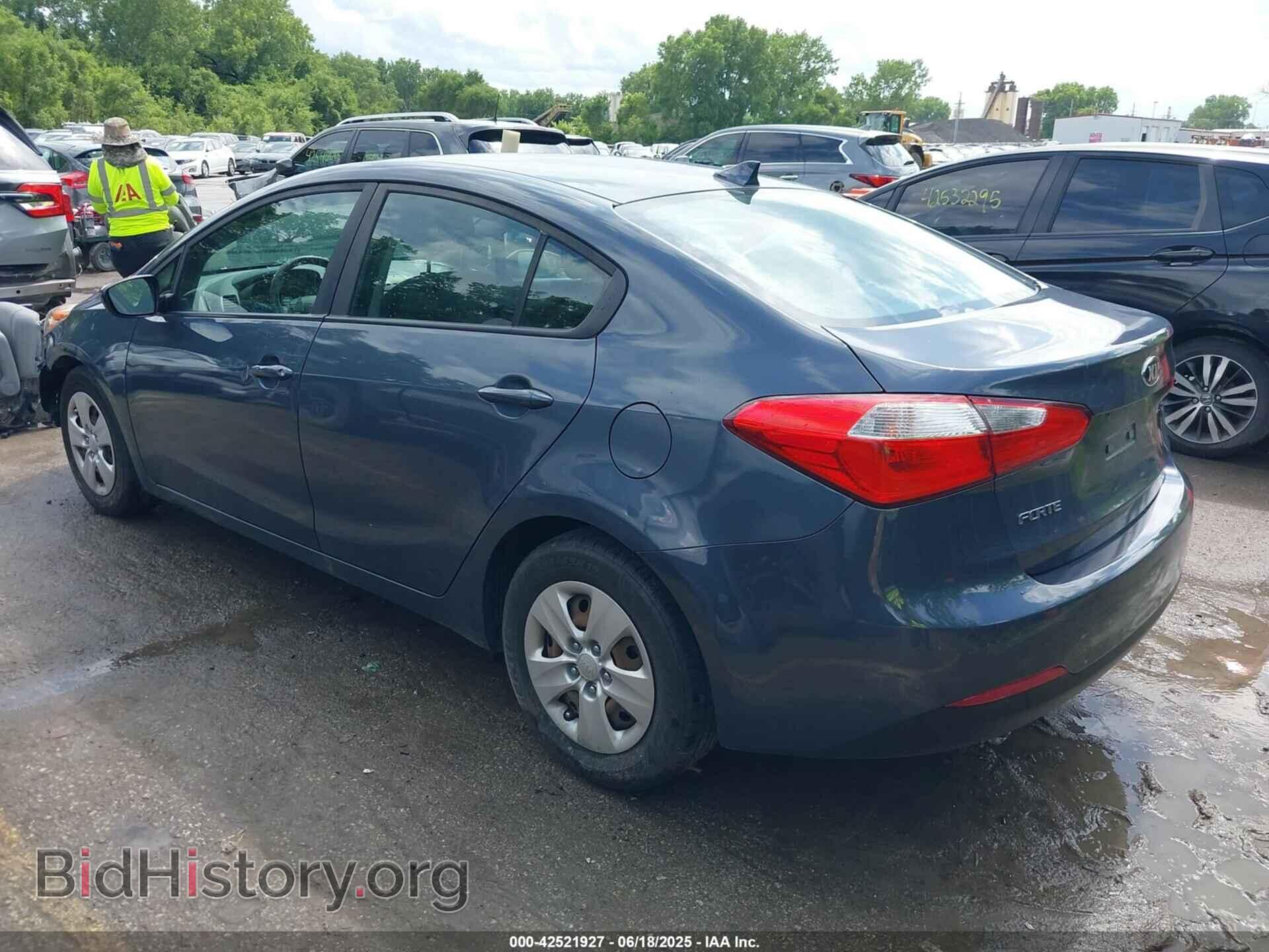 2016 KIA FORTE - VIN: KNAFK4A66G5568813 - Фото 3