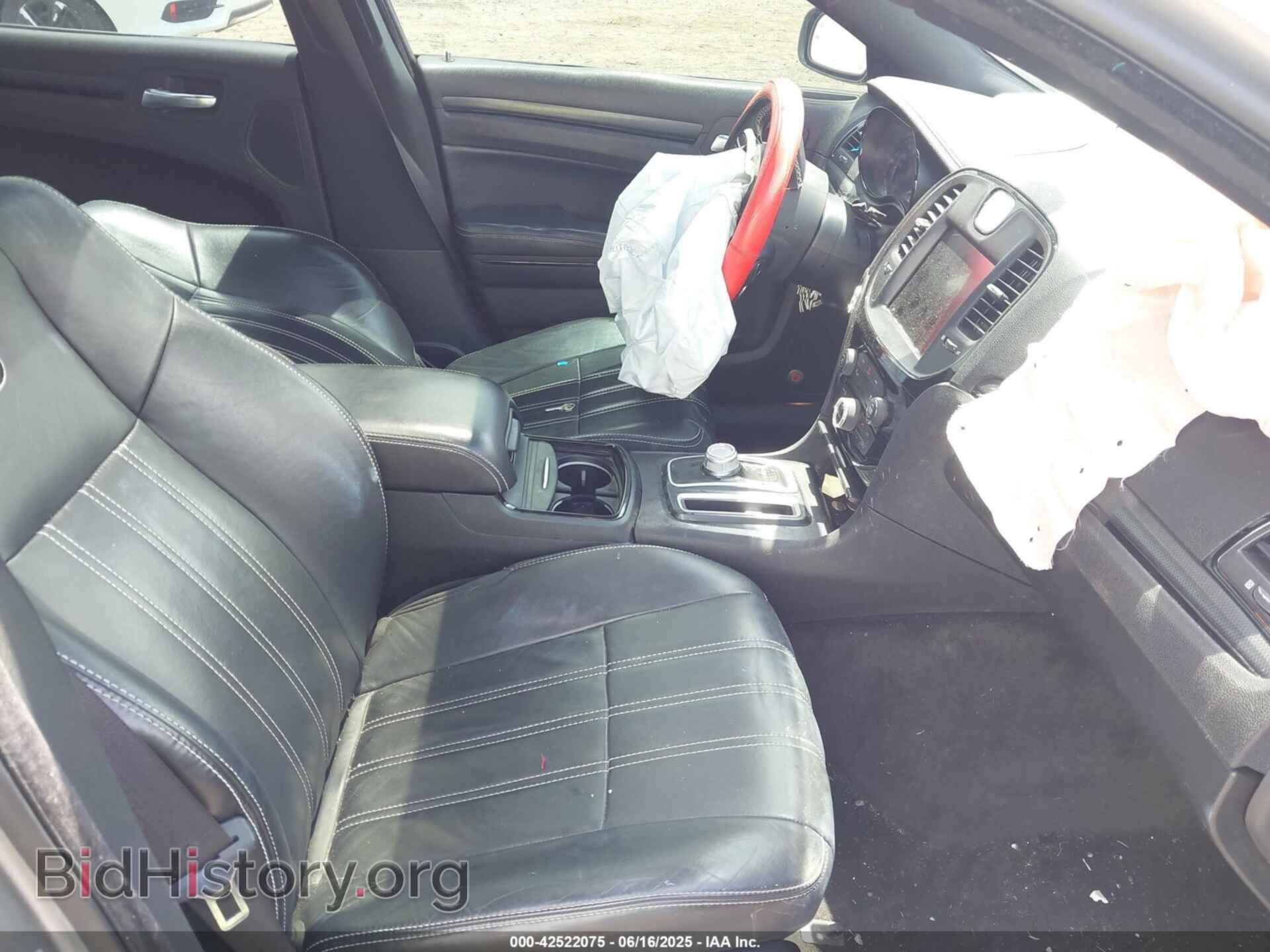 2016 CHRYSLER 300 - VIN: 2C3CCAGG7GH244462 - Photo 5