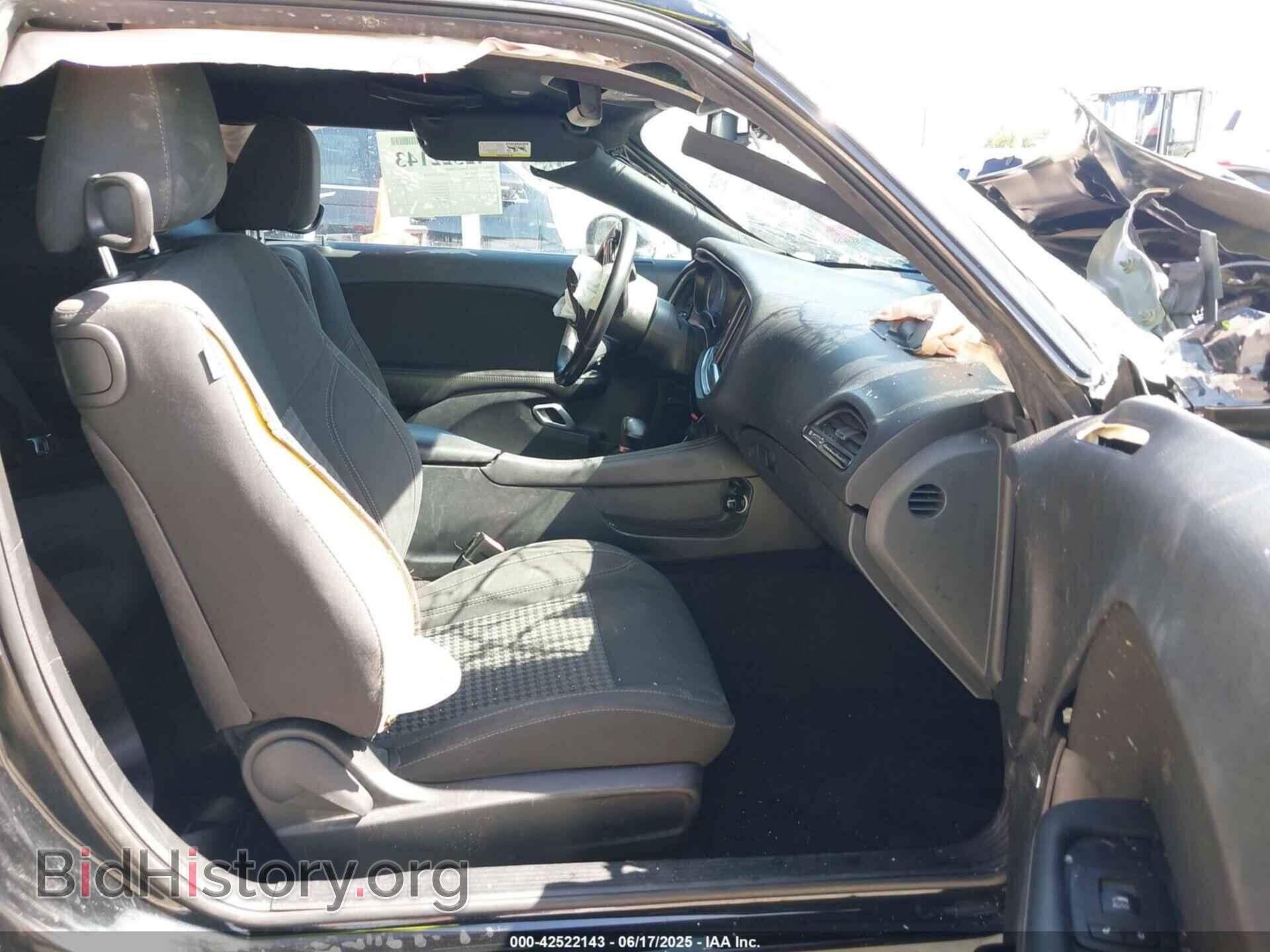 2017 DODGE CHALLENGER - VIN: 2C3CDZAG7HH666060 - Фото 5
