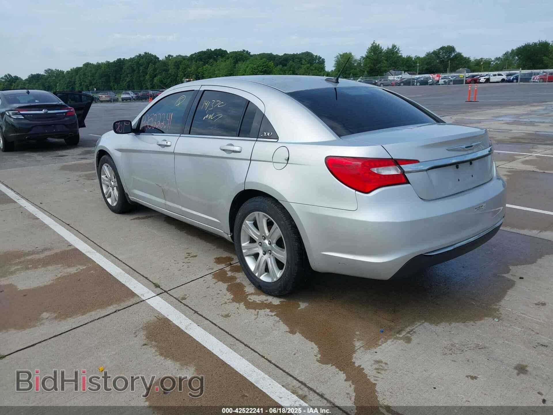 2012 CHRYSLER 200 - VIN: 1C3CCBBB0CN130614 - Фото 3