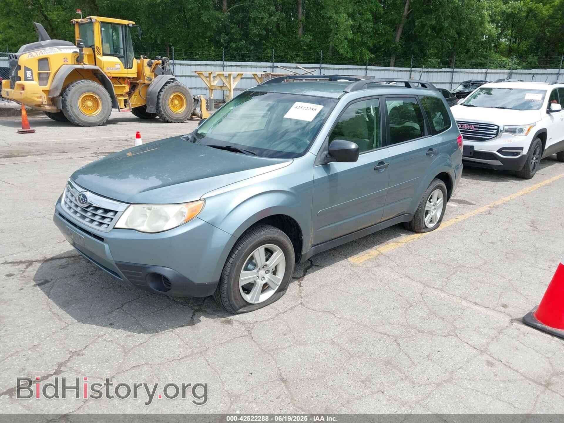 2011 SUBARU FORESTER - VIN: JF2SHABC1BH752827 - Фото 2