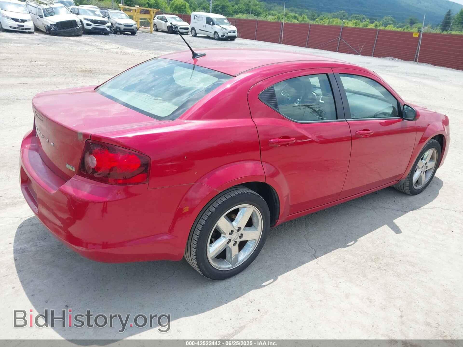 2011 DODGE AVENGER - VIN: 1B3BD2FG9BN564220 - Photo 4