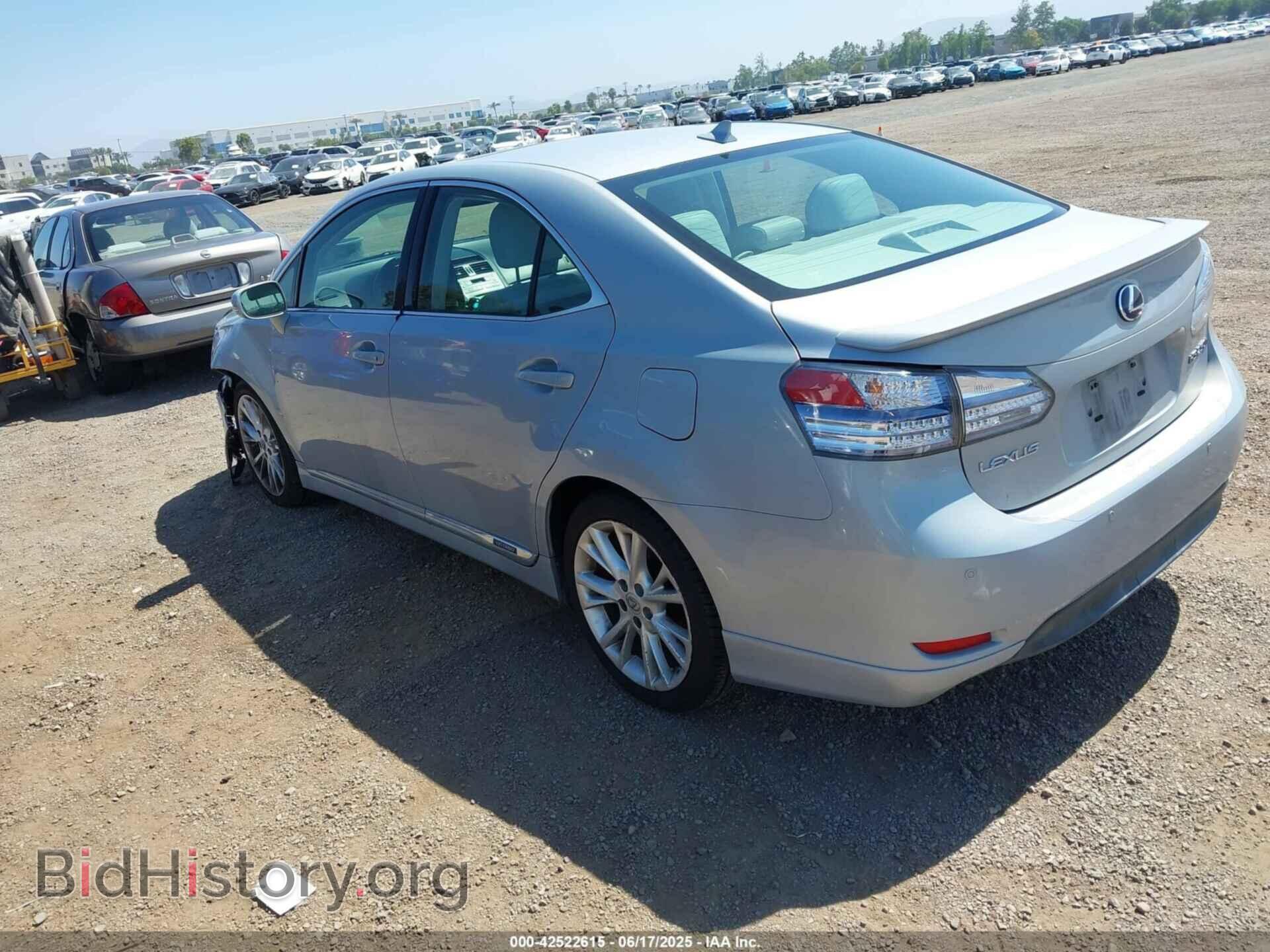 2010 LEXUS HS 250H - VIN: JTHBB1BAXA2014796 - Photo 3