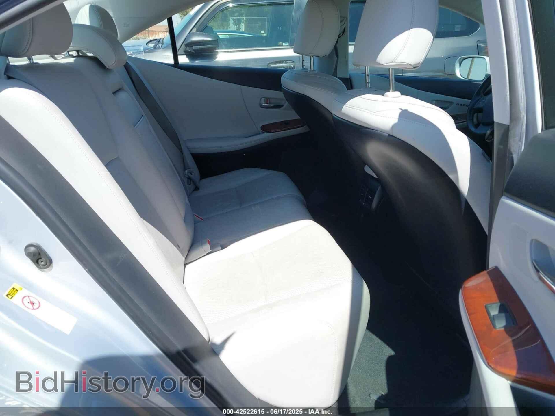 2010 LEXUS HS 250H - VIN: JTHBB1BAXA2014796 - Photo 8