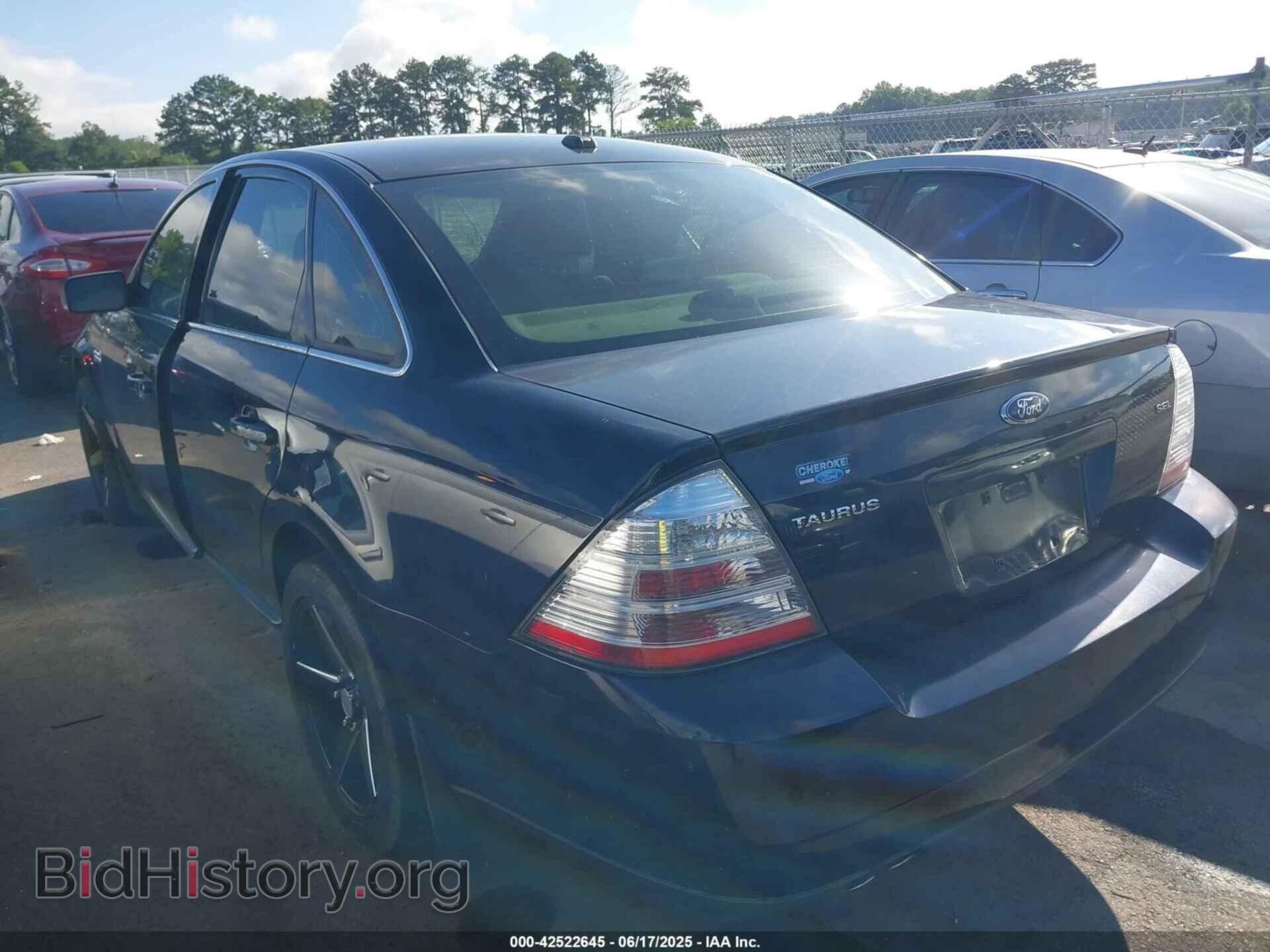 2008 FORD TAURUS - VIN: 1FAHP24WX8G183442 - Фото 3
