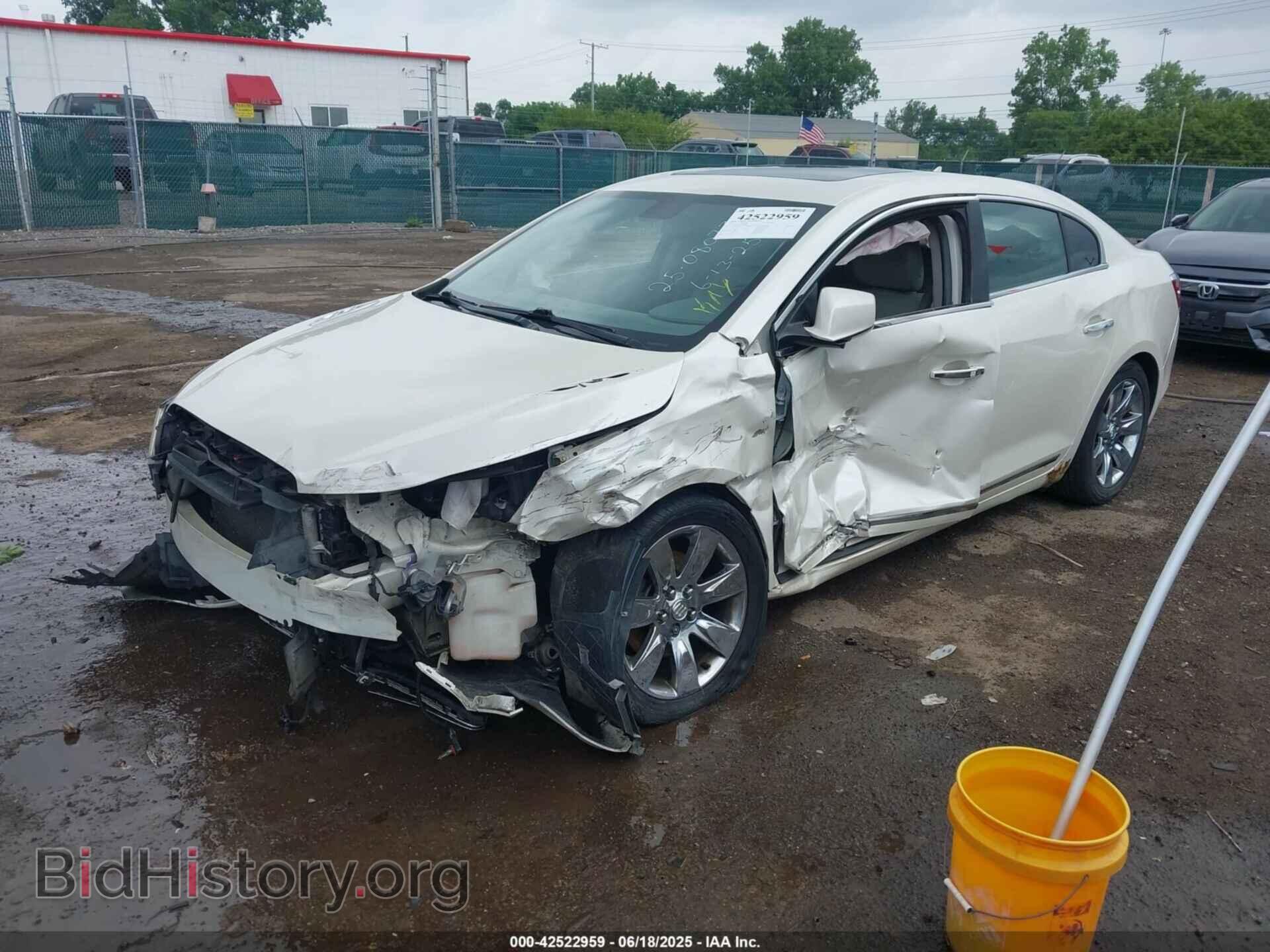 2012 BUICK LACROSSE - VIN: 1G4GF5E38CF218939 - Фото 2