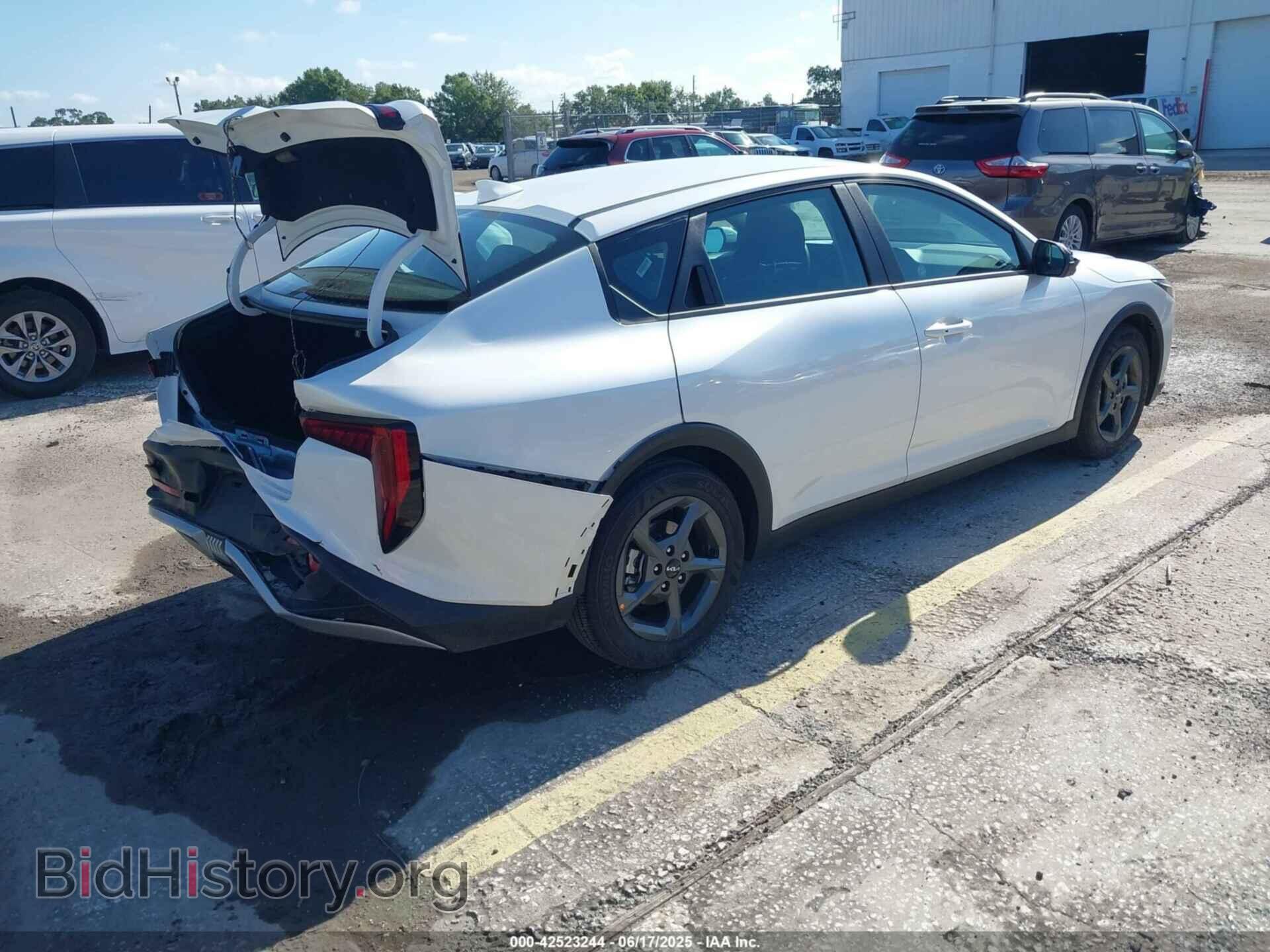 2025 KIA K4 - VIN: 3KPFT4DE7SE058549 - Фото 4