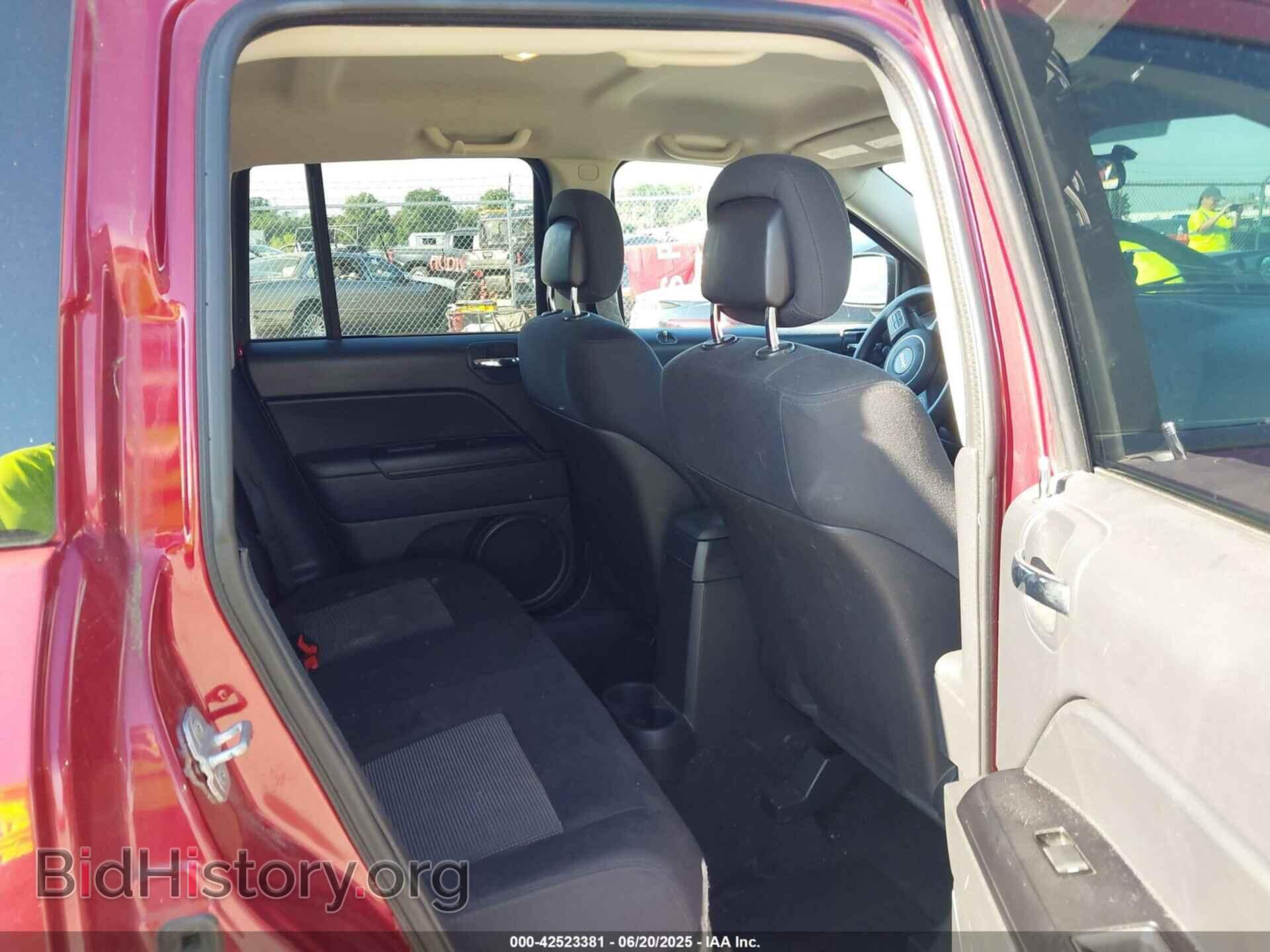 2012 JEEP COMPASS - VIN: 1C4NJDBB0CD591792 - Фото 8
