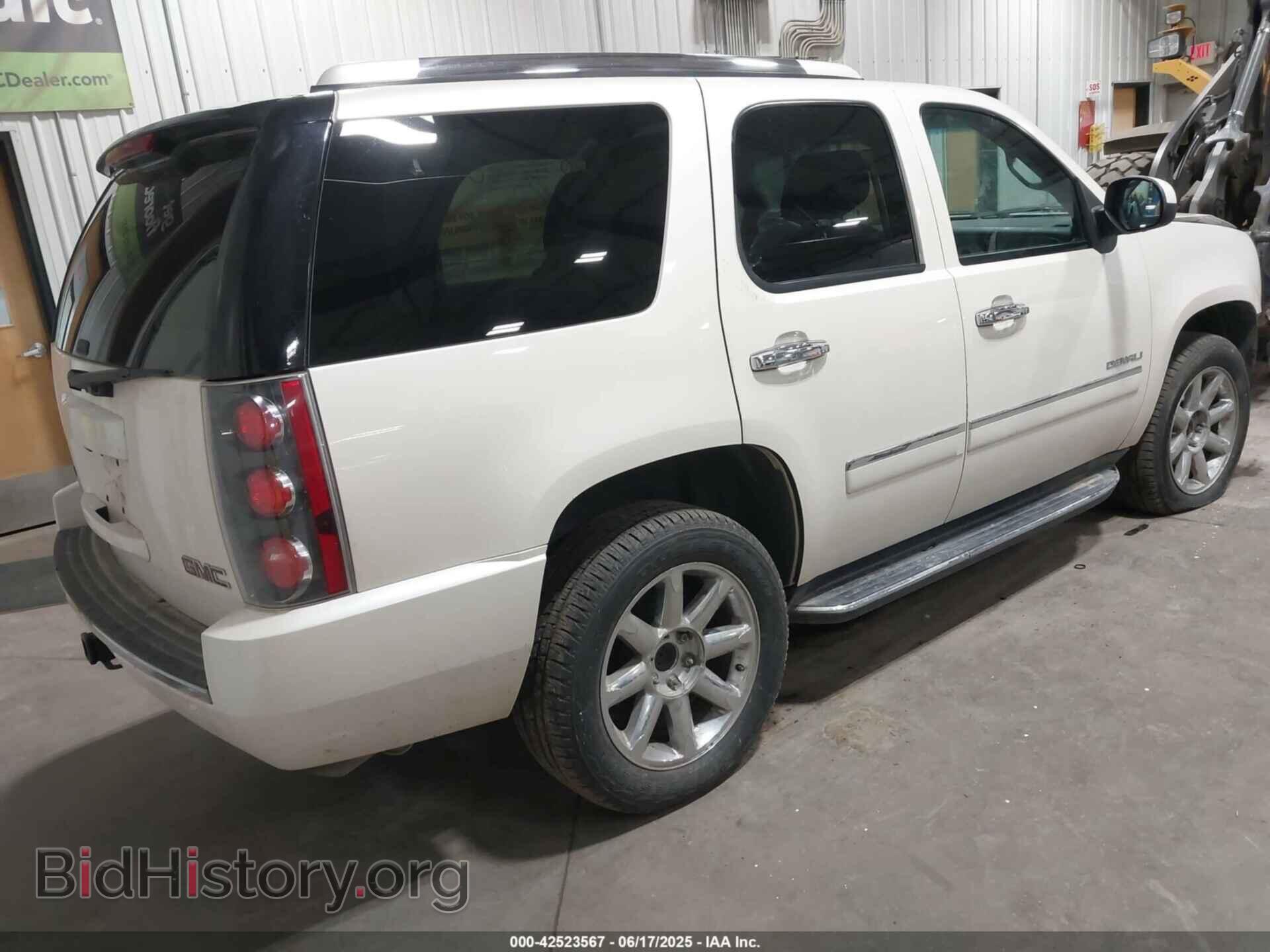 2014 GMC YUKON - VIN: 1GKS2EEF2ER107619 - Фото 4