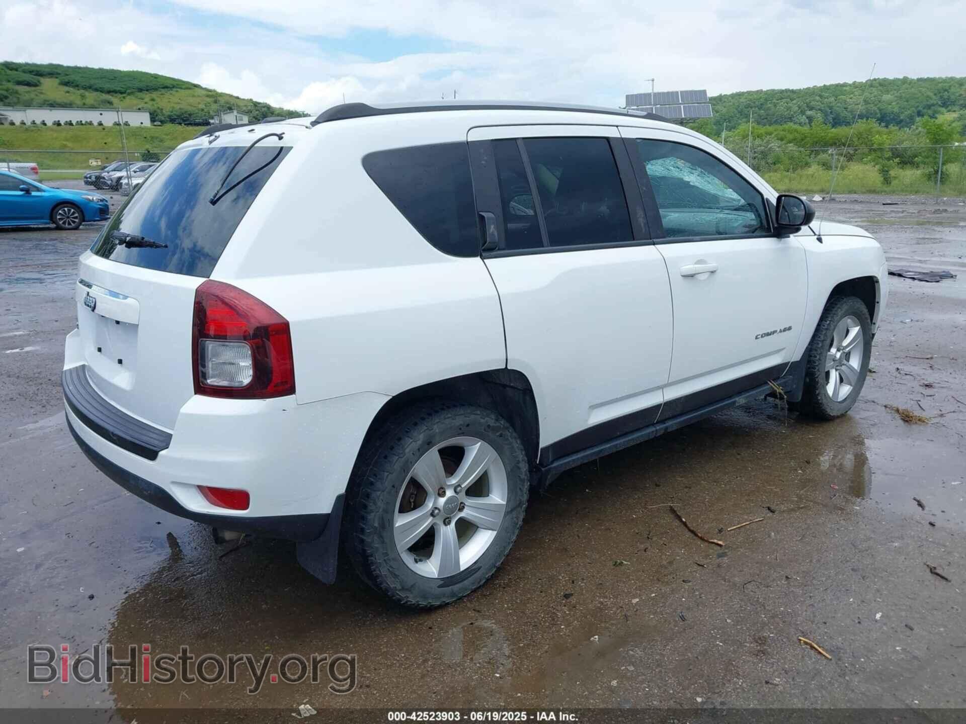2016 JEEP COMPASS - VIN: 1C4NJDBB0GD523921 - Фото 4