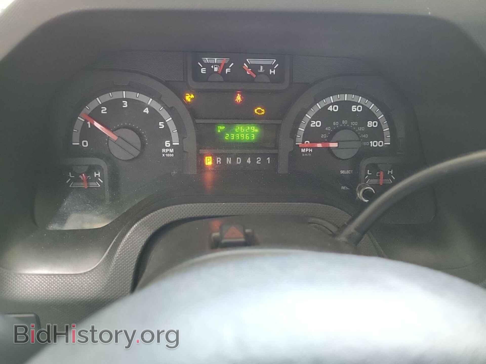 2018 FORD ECONOLINE - VIN: 1FDWE3FS2JDC10515 - Фото 26